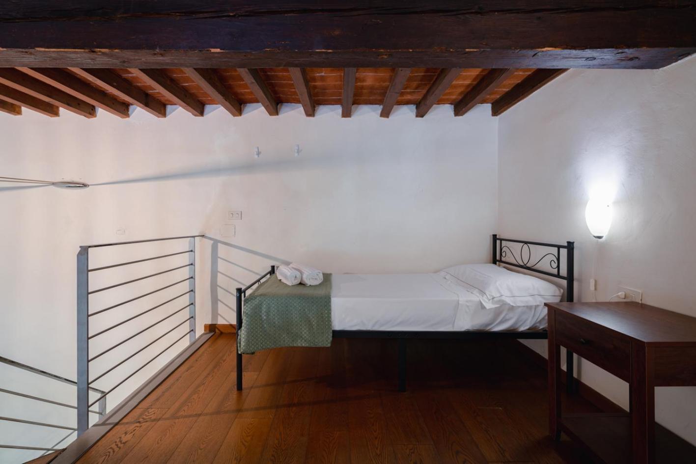 Appartement Piazza Dei Ciompi With Private Garden