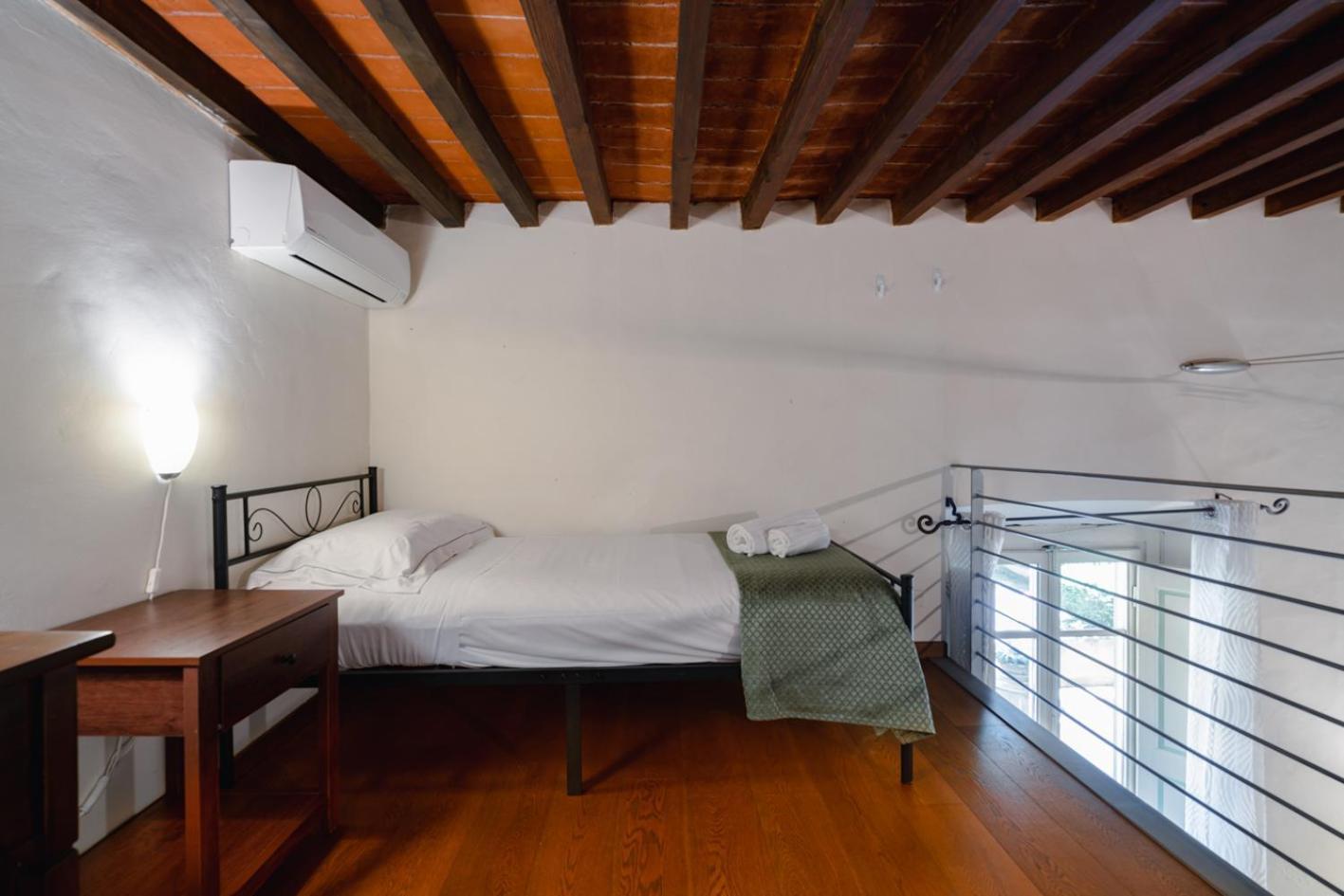 Appartement Piazza Dei Ciompi With Private Garden