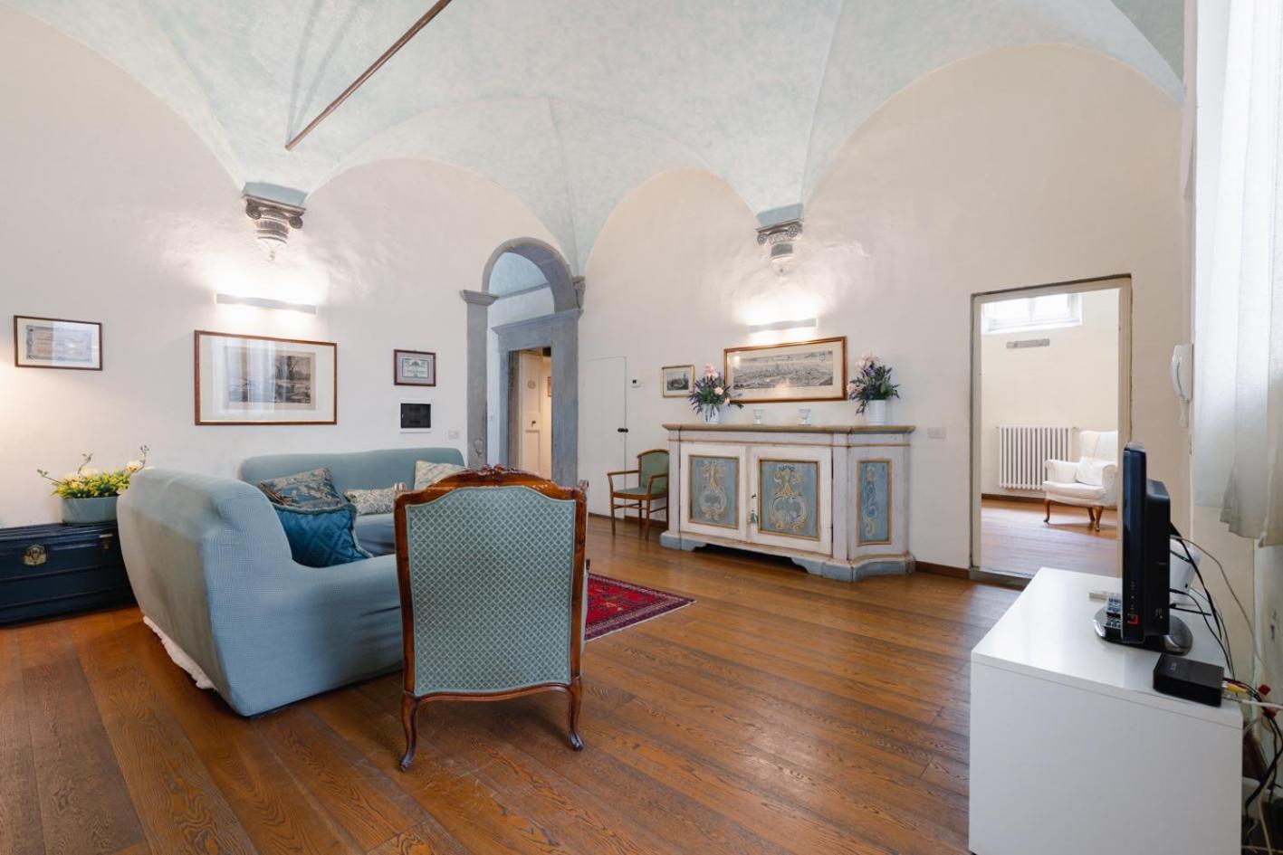 Appartement Piazza Dei Ciompi With Private Garden *