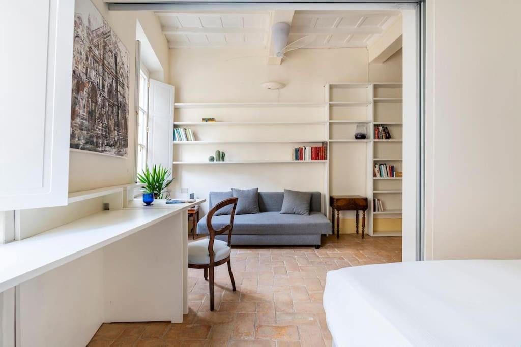 Relax Like Home, Piazza Santa Croce, With Balcony Appartamento Firenze