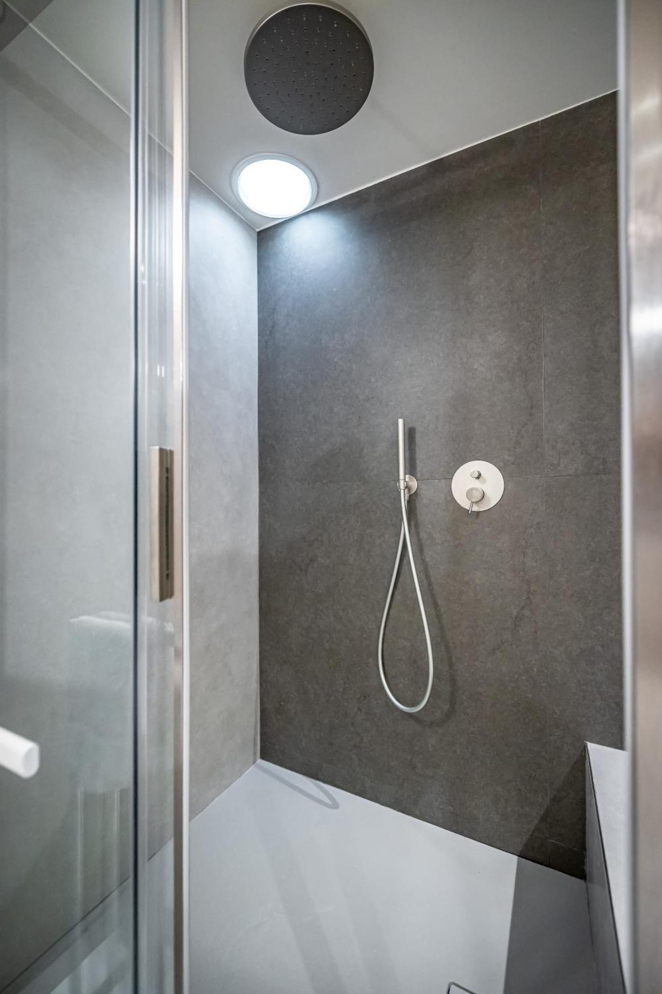 Lejlighedshotel Dimora Collection - Le Corti - Boutique Luxury In A Restored 13th Century Convent, With Sauna And Gym (adults Only) Firenze