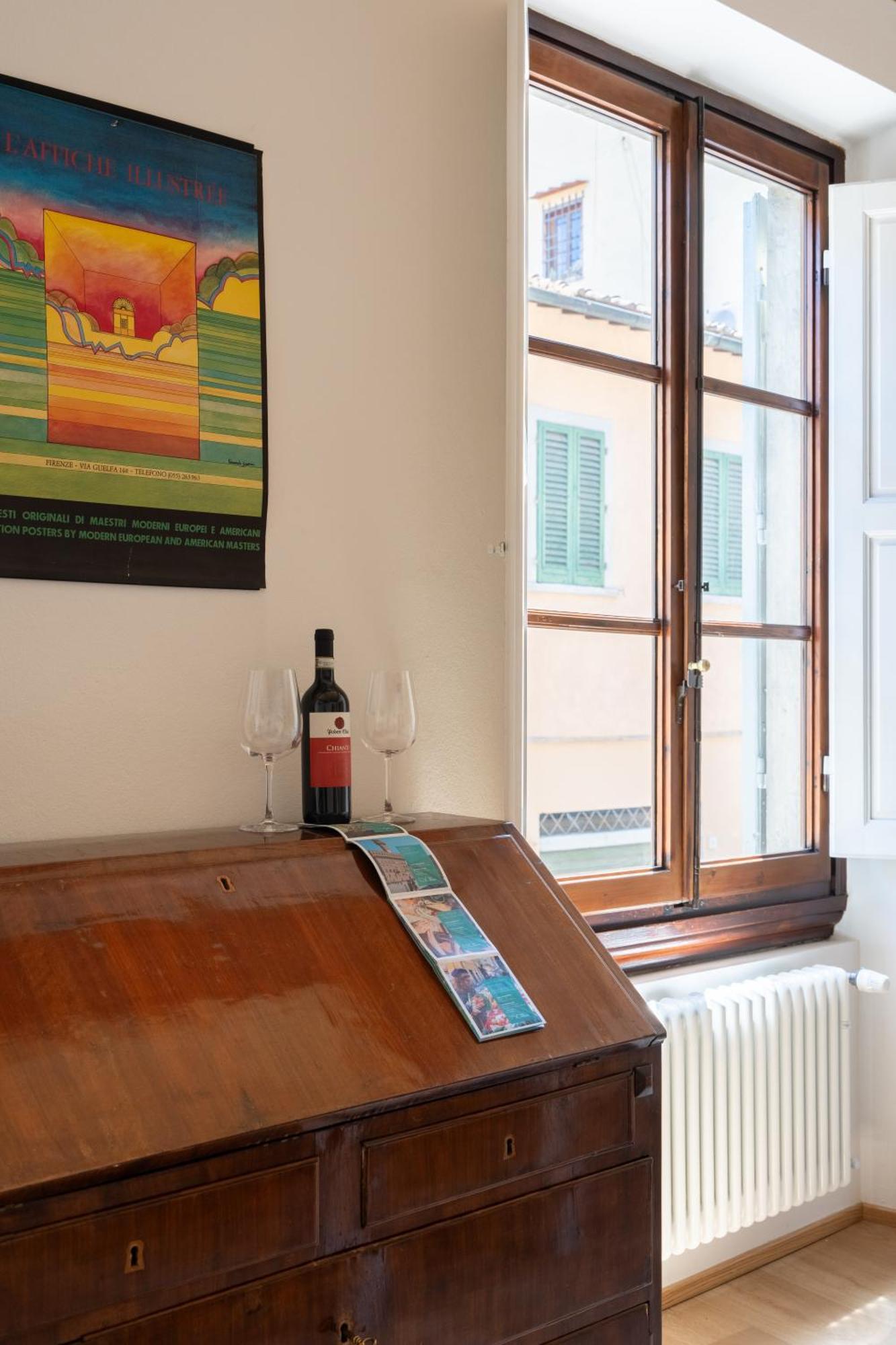 Keys Of Italy - Reparata Big 13 - 2 Bedrooms Florentine House Apartment Florence