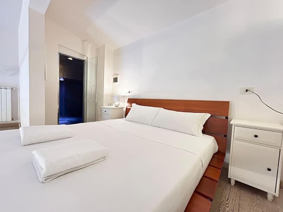 L'insolita 28 By Florencehospitality Com Apartamento