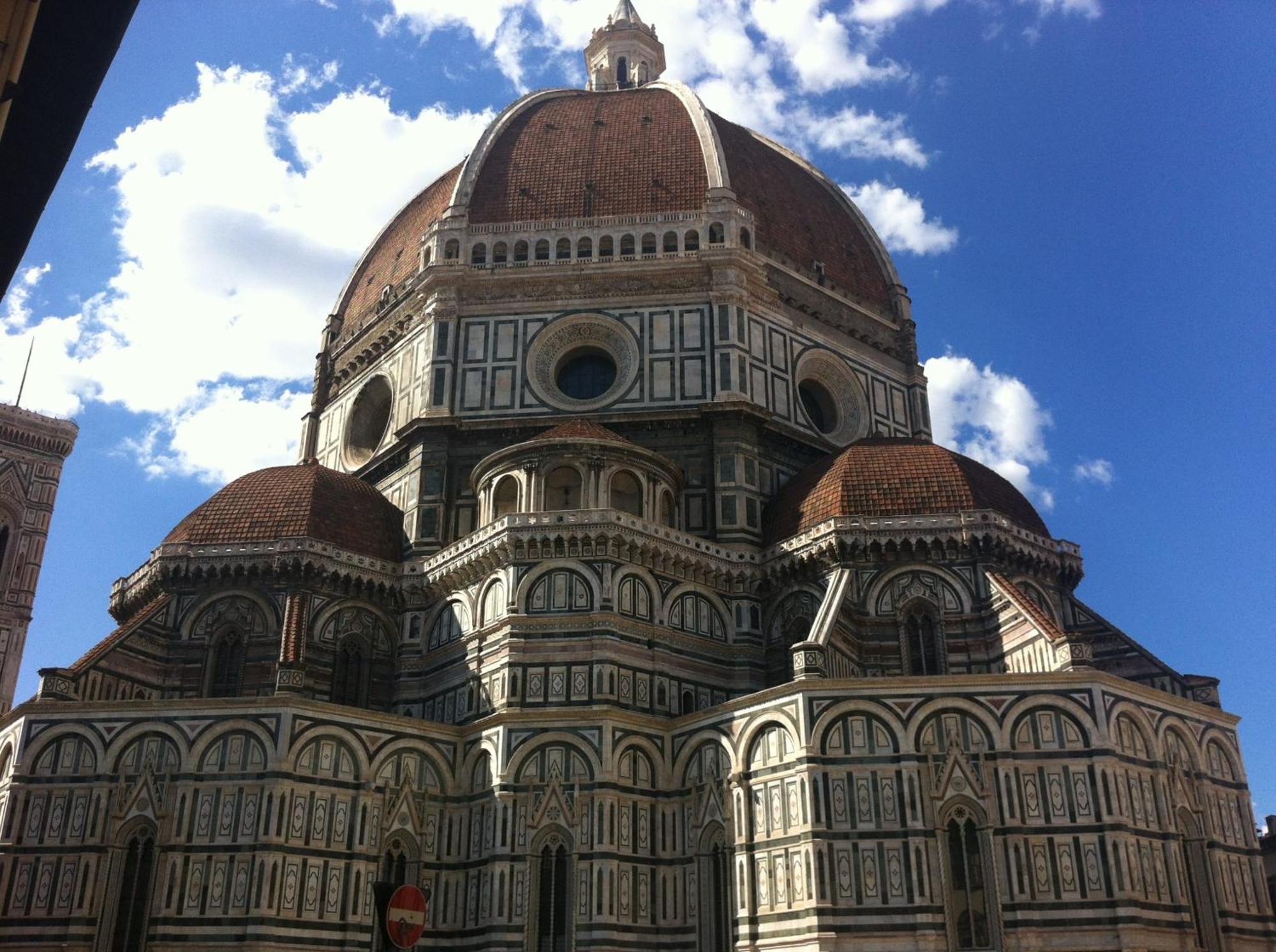 Davanti Al Duomo-appartamento Storico Leilighet Firenze