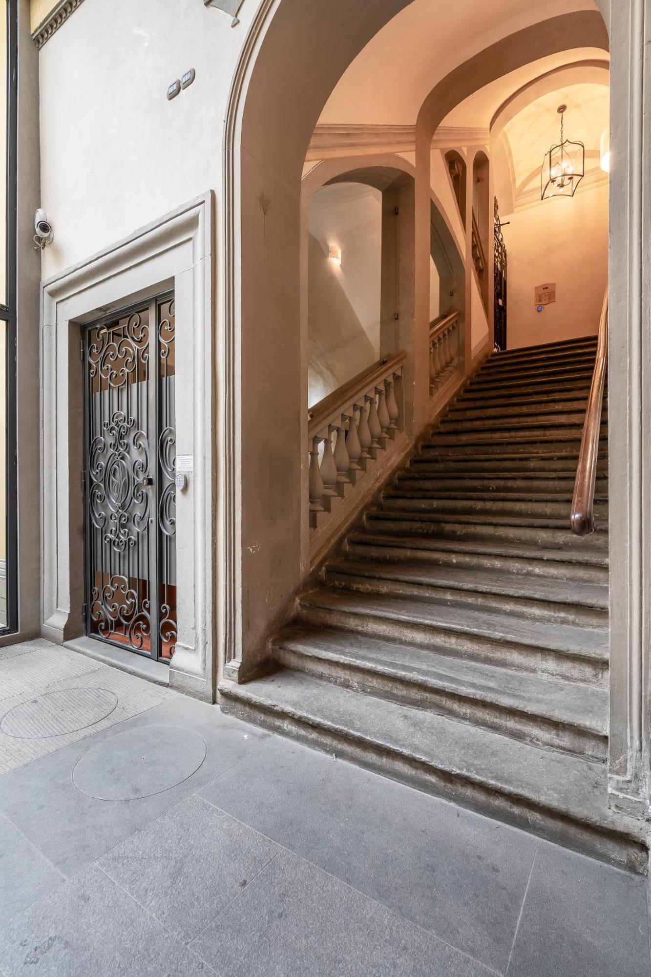 Palazzo Tornaquinci Firenze