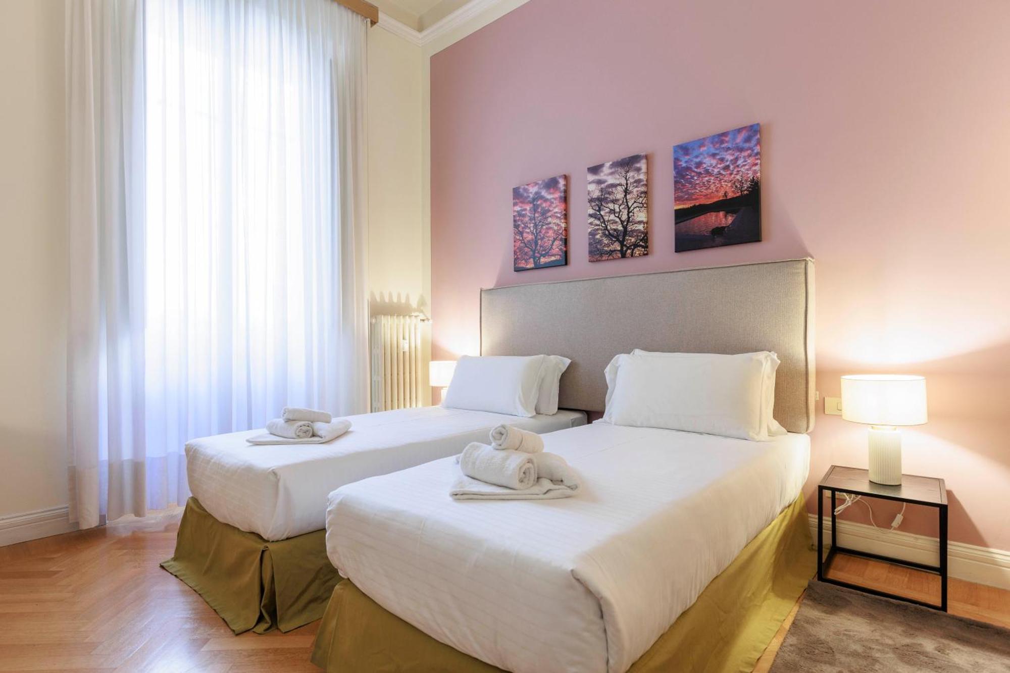 Huge With Private Garden Appartement