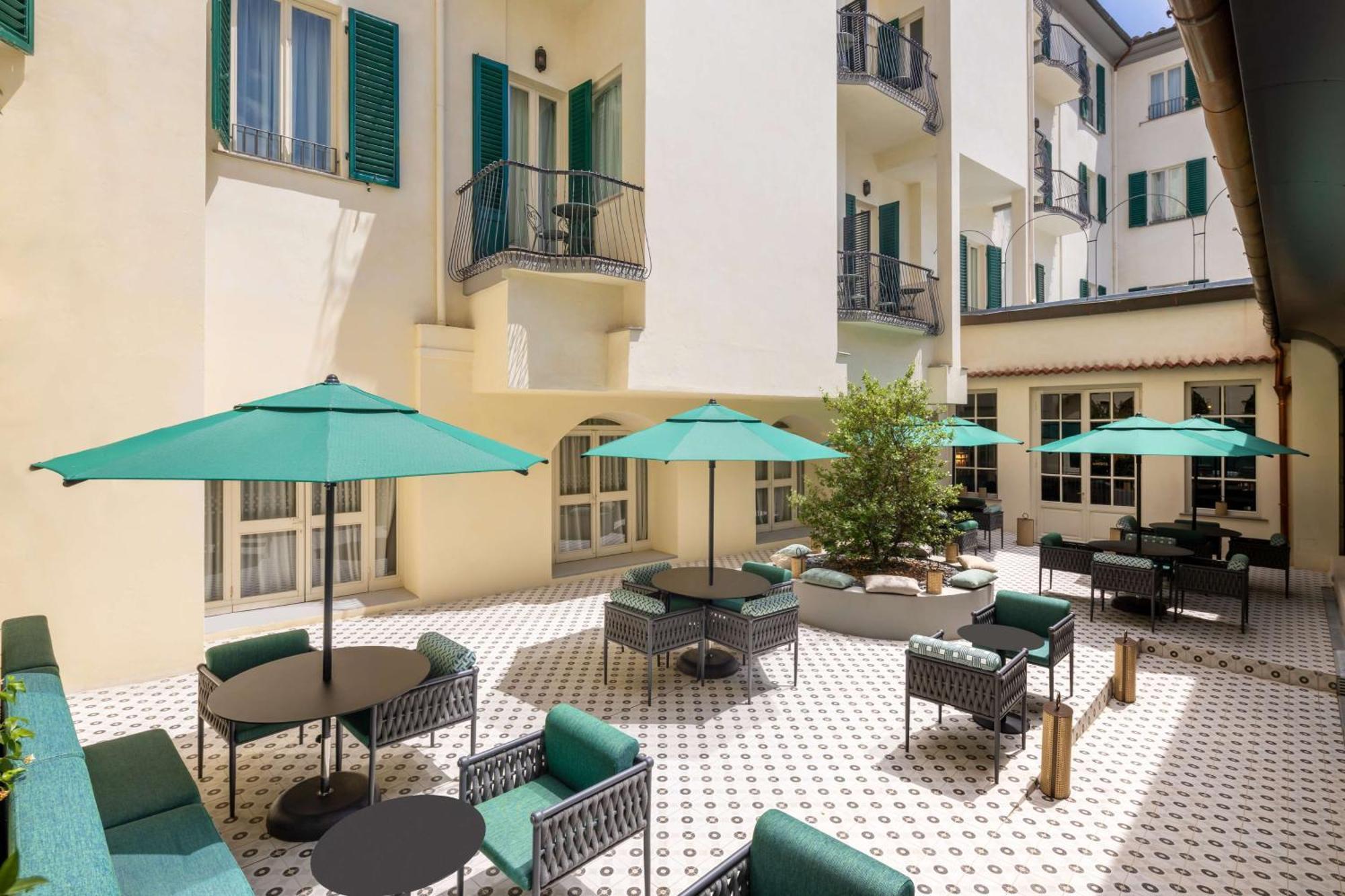Anglo American Florence, Curio Collection By Hilton Firenze