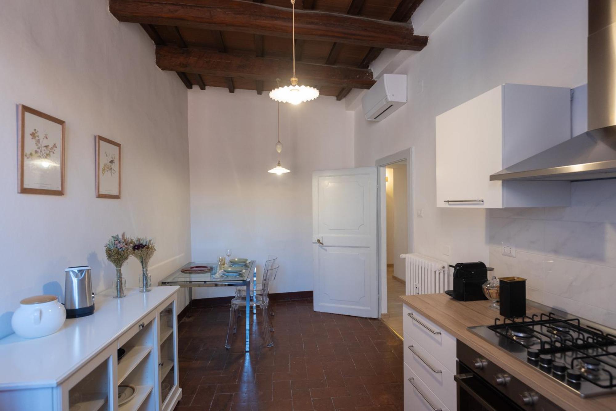 Palazzo Fioravanti In Centro A Appartement