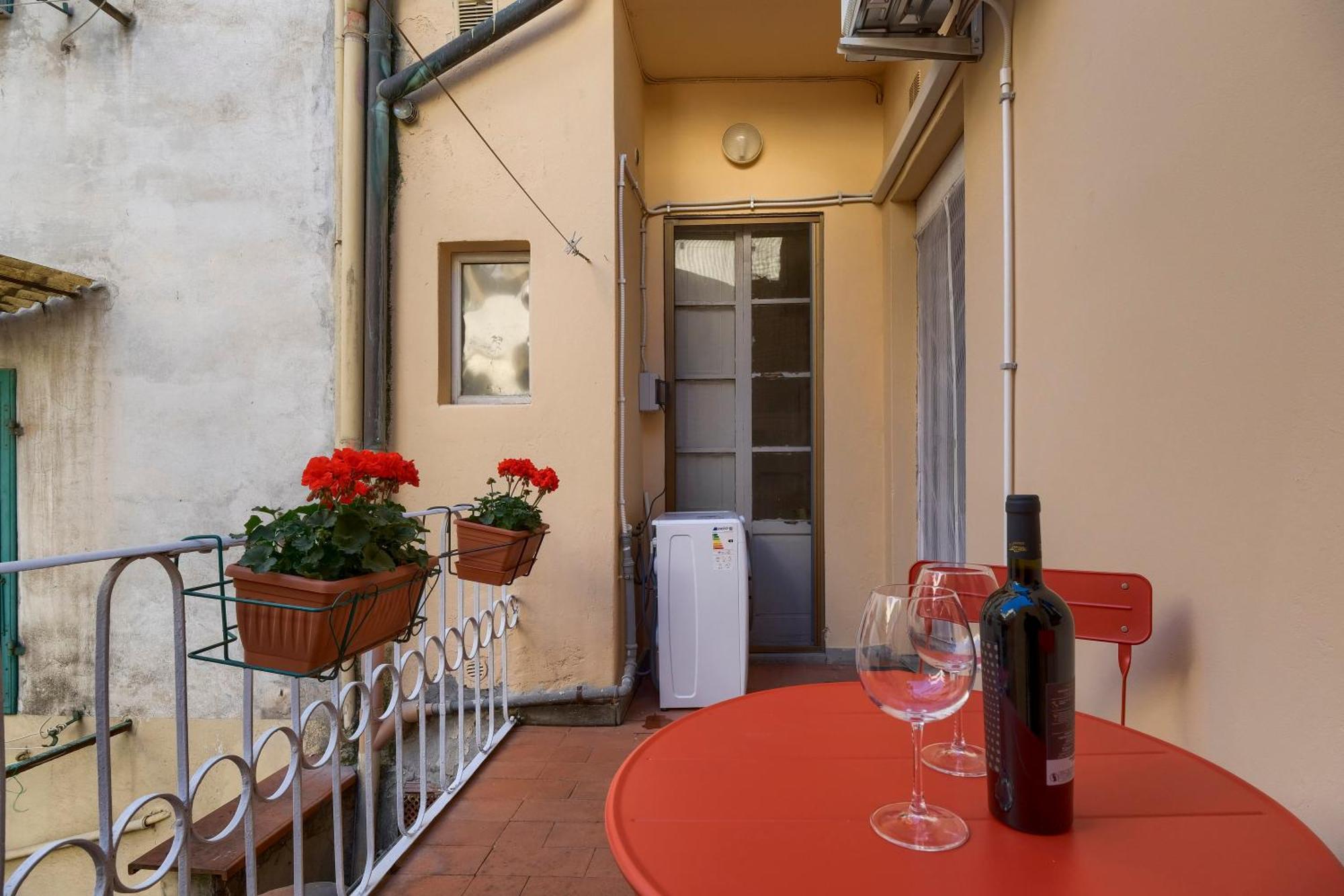 Appartement La Rondinella - Private Terrace