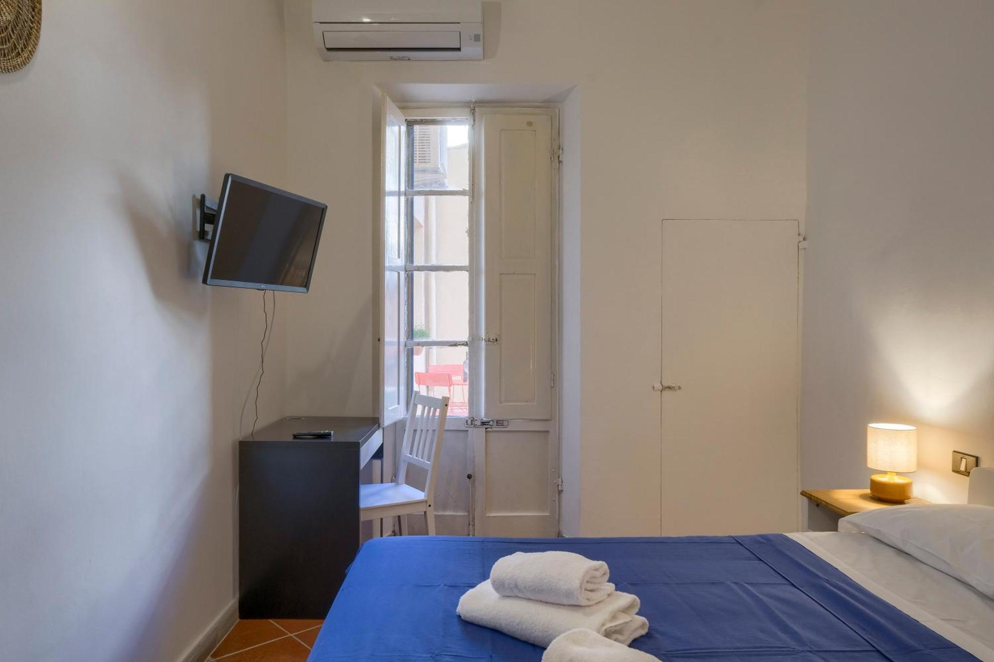 Appartement La Rondinella - Private Terrace