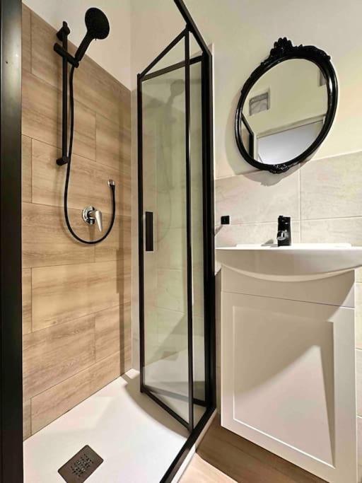 Leilighet Warm Retreat In The Heart Of Cls Station Firenze