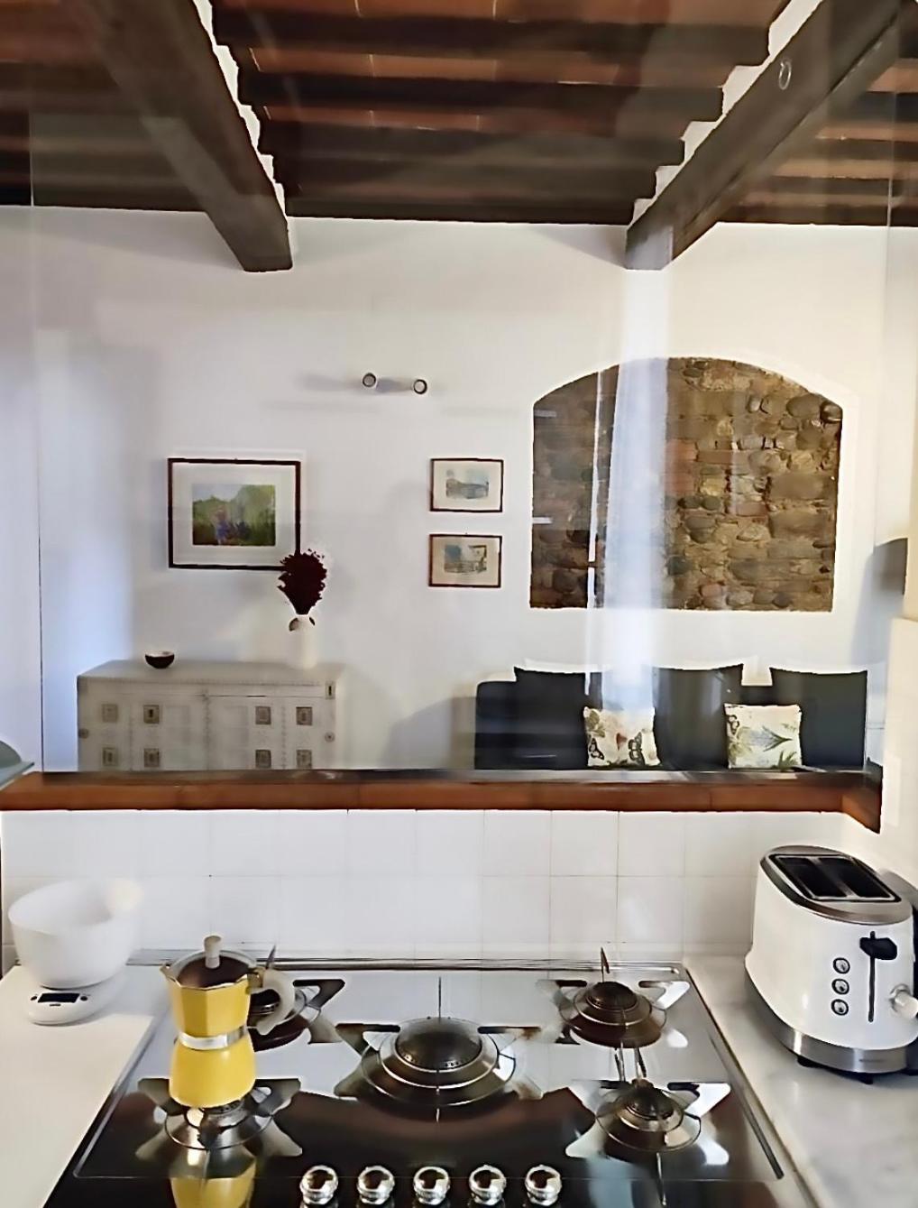 Warm Retreat In The Heart Of Cls Station Leilighet *