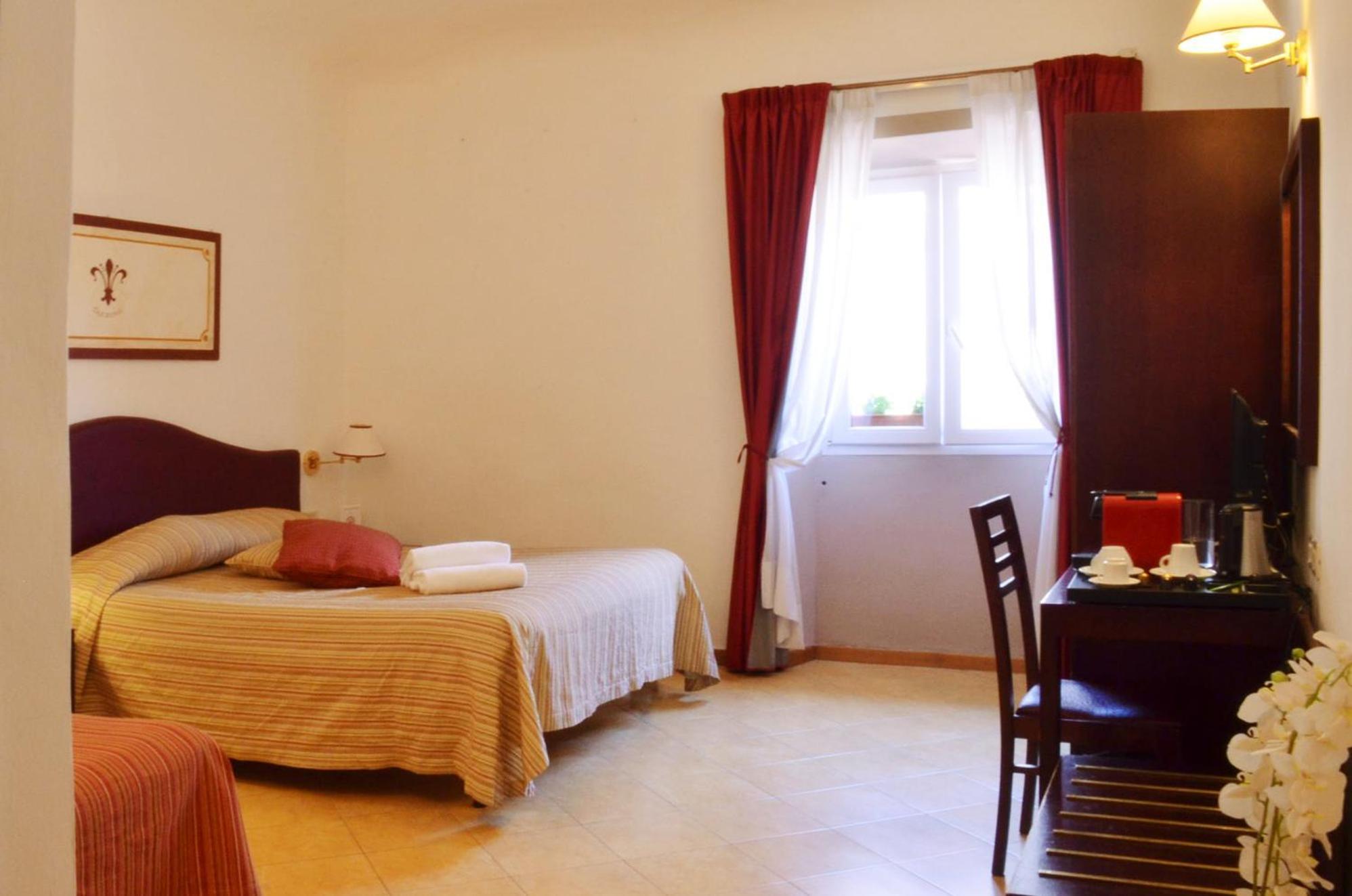 Cardinal Of - Recommended For Ages 25 To 55 Hotel Florence