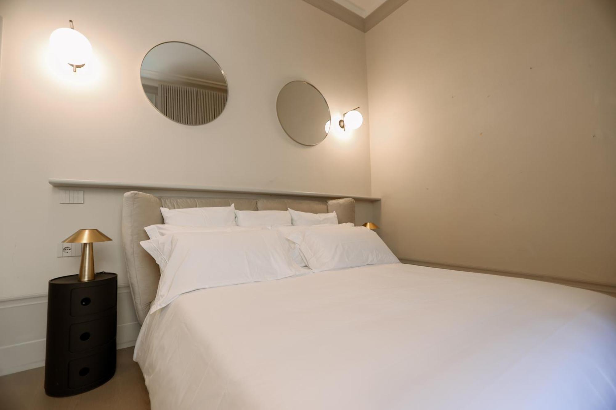 2 Min Duomo - Chic Novella - Parcheggio Appartamento