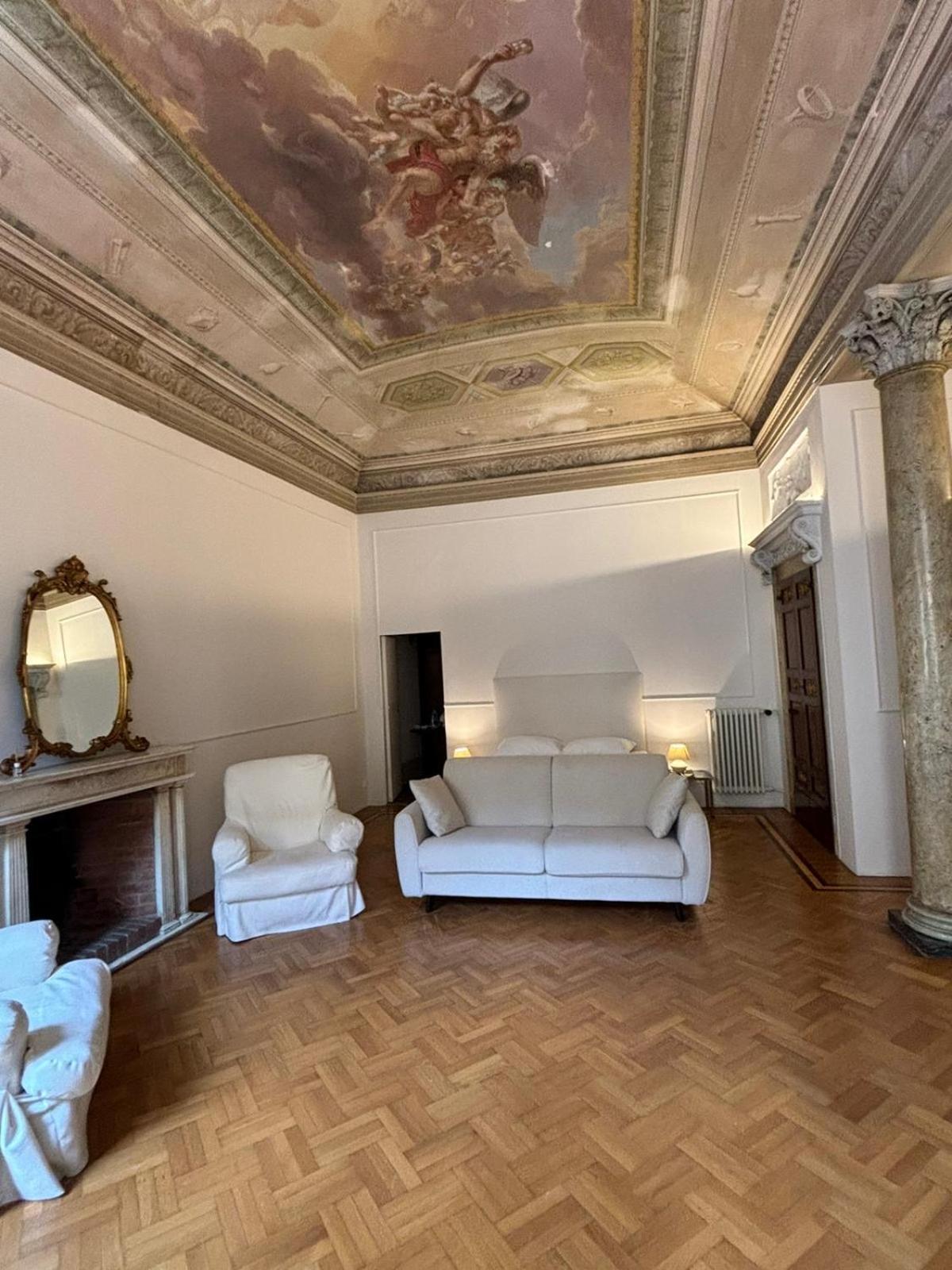 Ancient In * Firenze