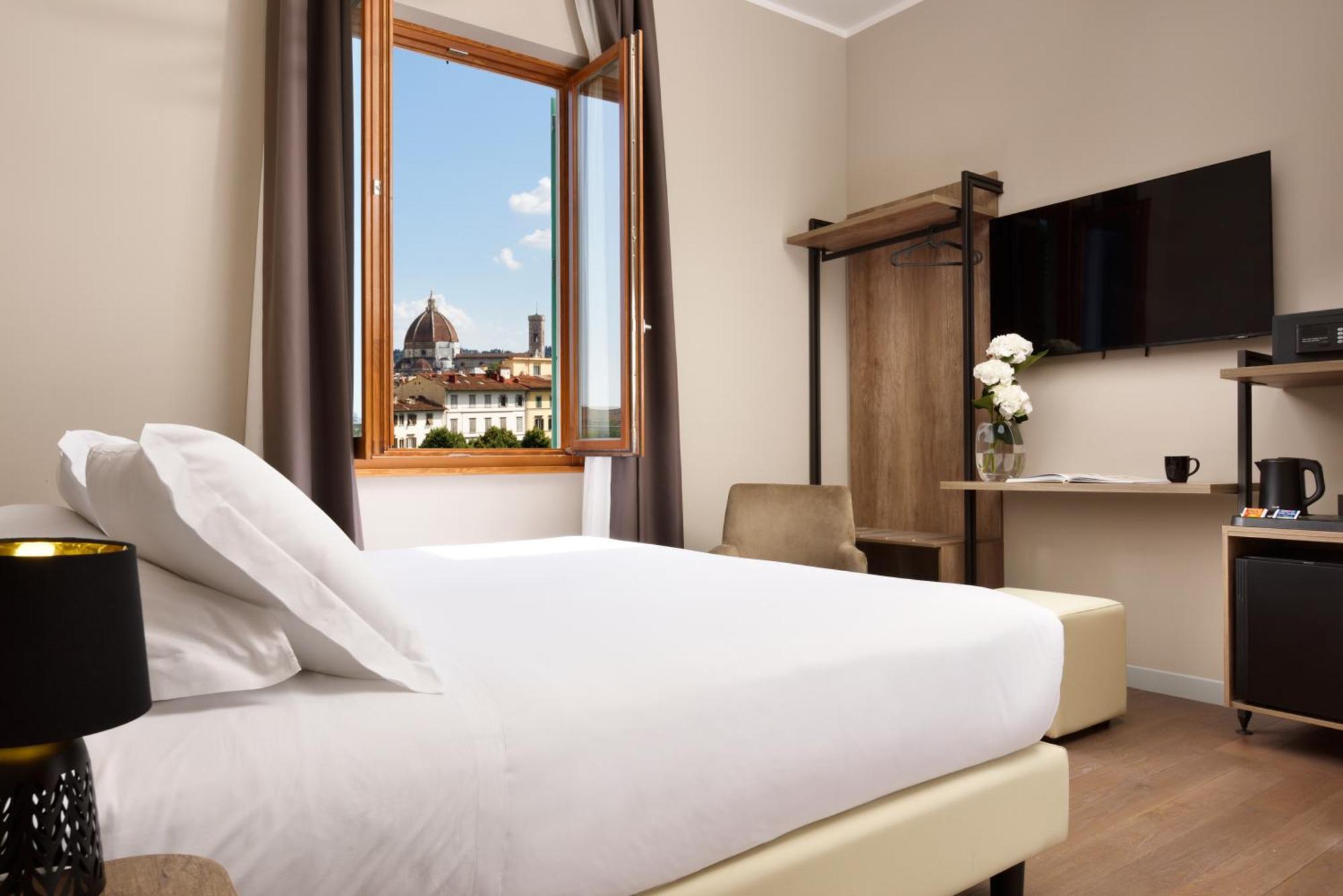 Essence Firenze