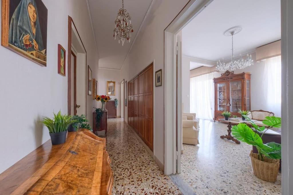 Esclusivo Fiorentino 120mq Netflix, Ac Appartement Florence