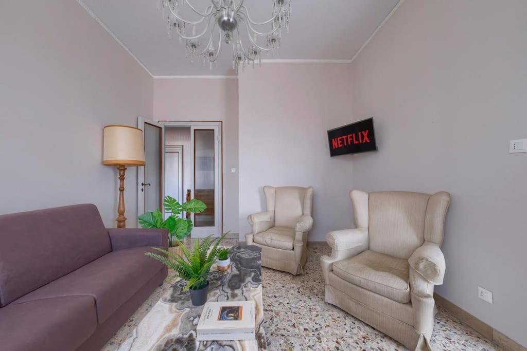 Esclusivo Fiorentino 120mq Netflix, Ac Appartement