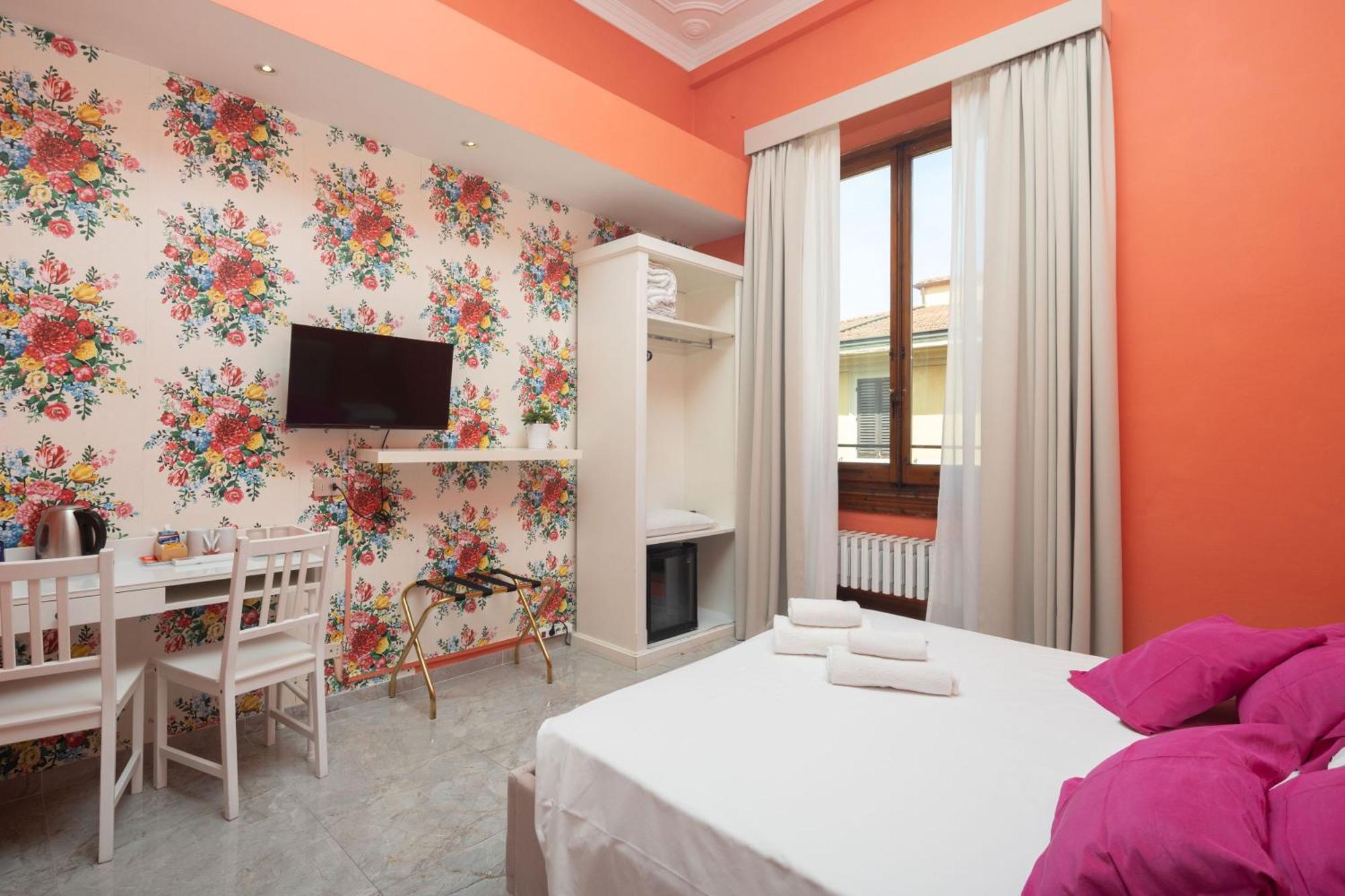 Jolì Hotel 2*