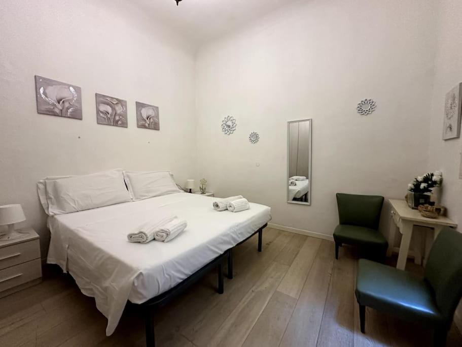 Comfortable House In Centro Storico Apartamento Florença