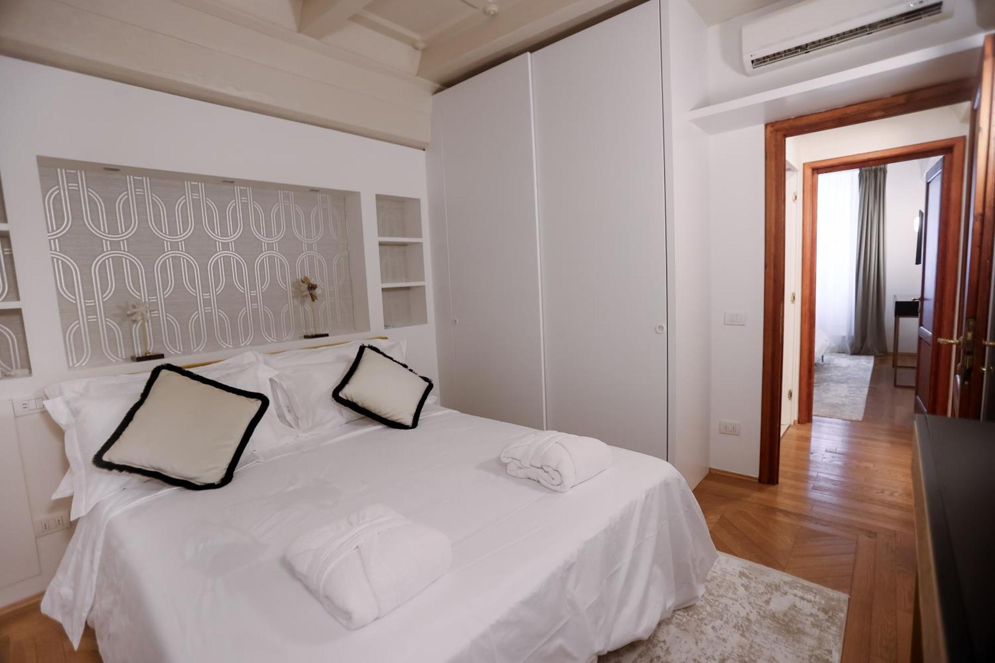 Ponte Vecchio - Partenope Luxury Appartamento *