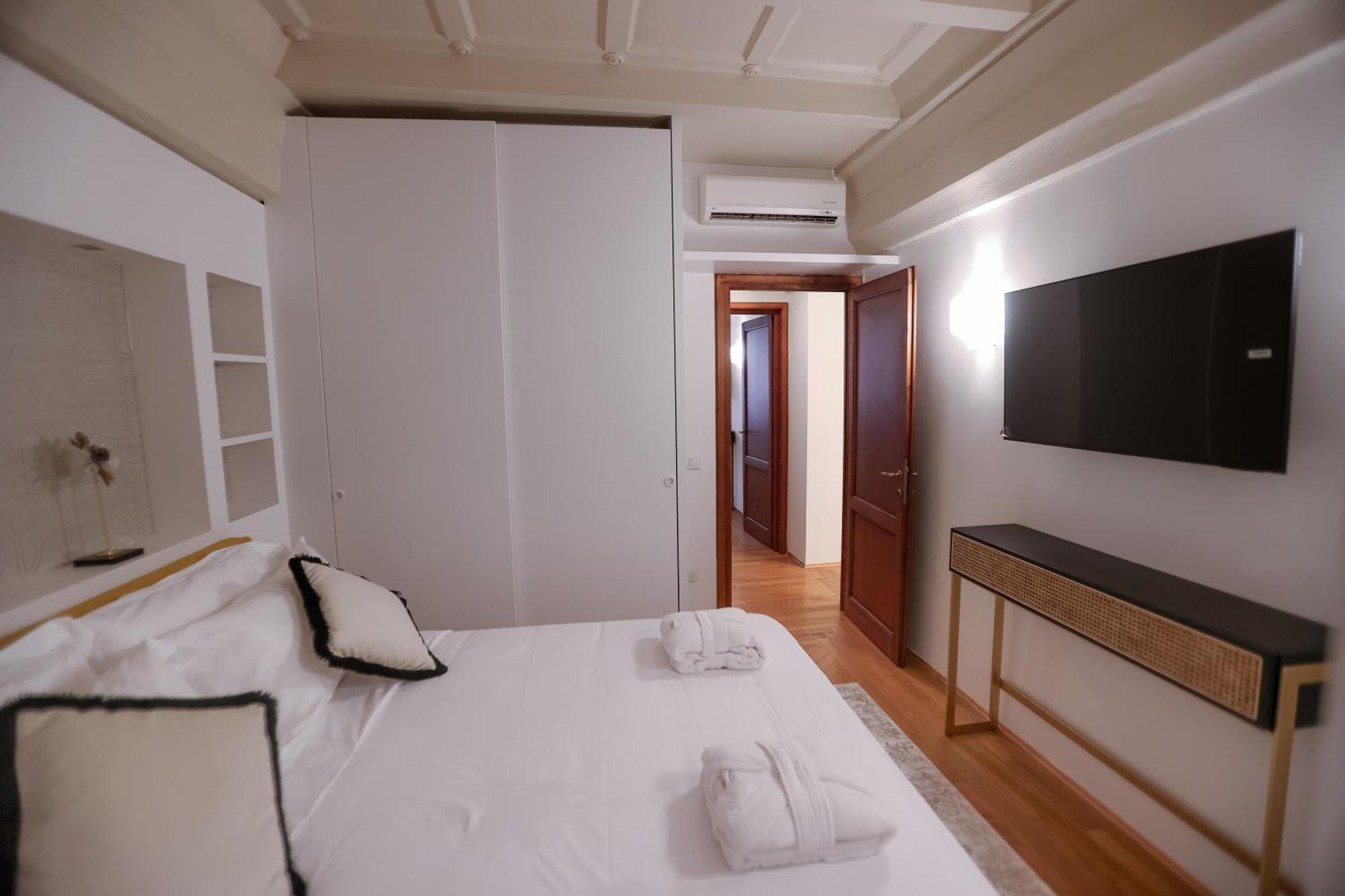 Appartamento Ponte Vecchio - Partenope Luxury Firenze