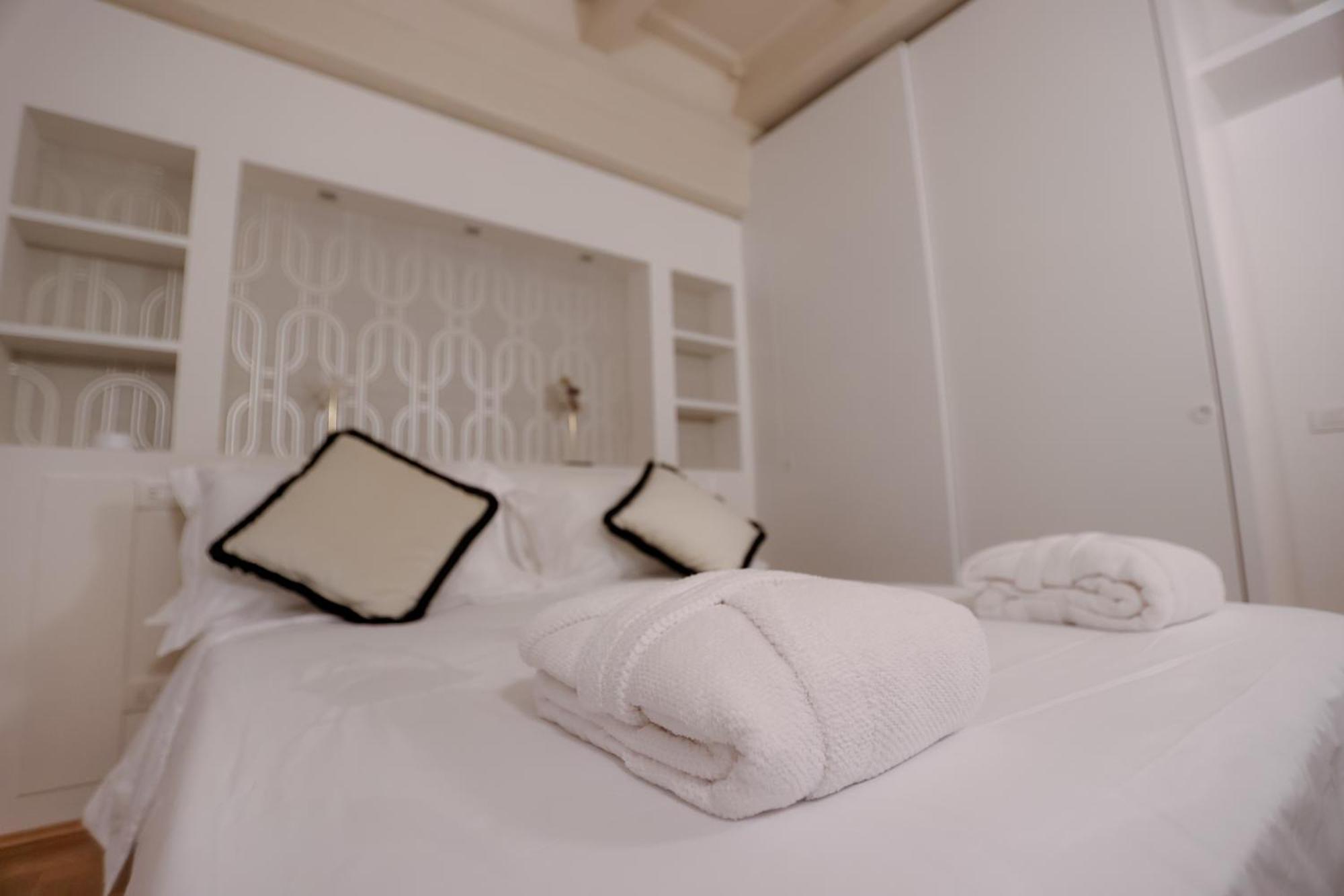 Appartamento Ponte Vecchio - Partenope Luxury *