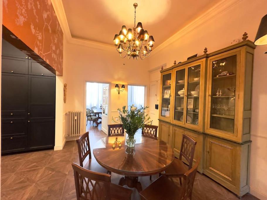 Appartamento Santa Caterina Palace In Florence-3 Bedroom Firenze
