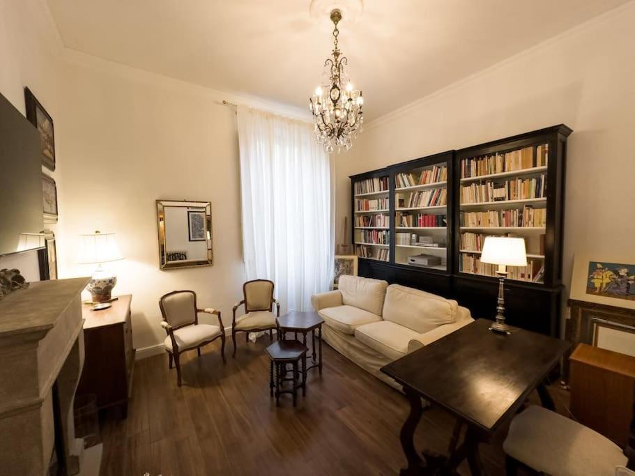 Appartamento Santa Caterina Palace In Florence-3 Bedroom Firenze