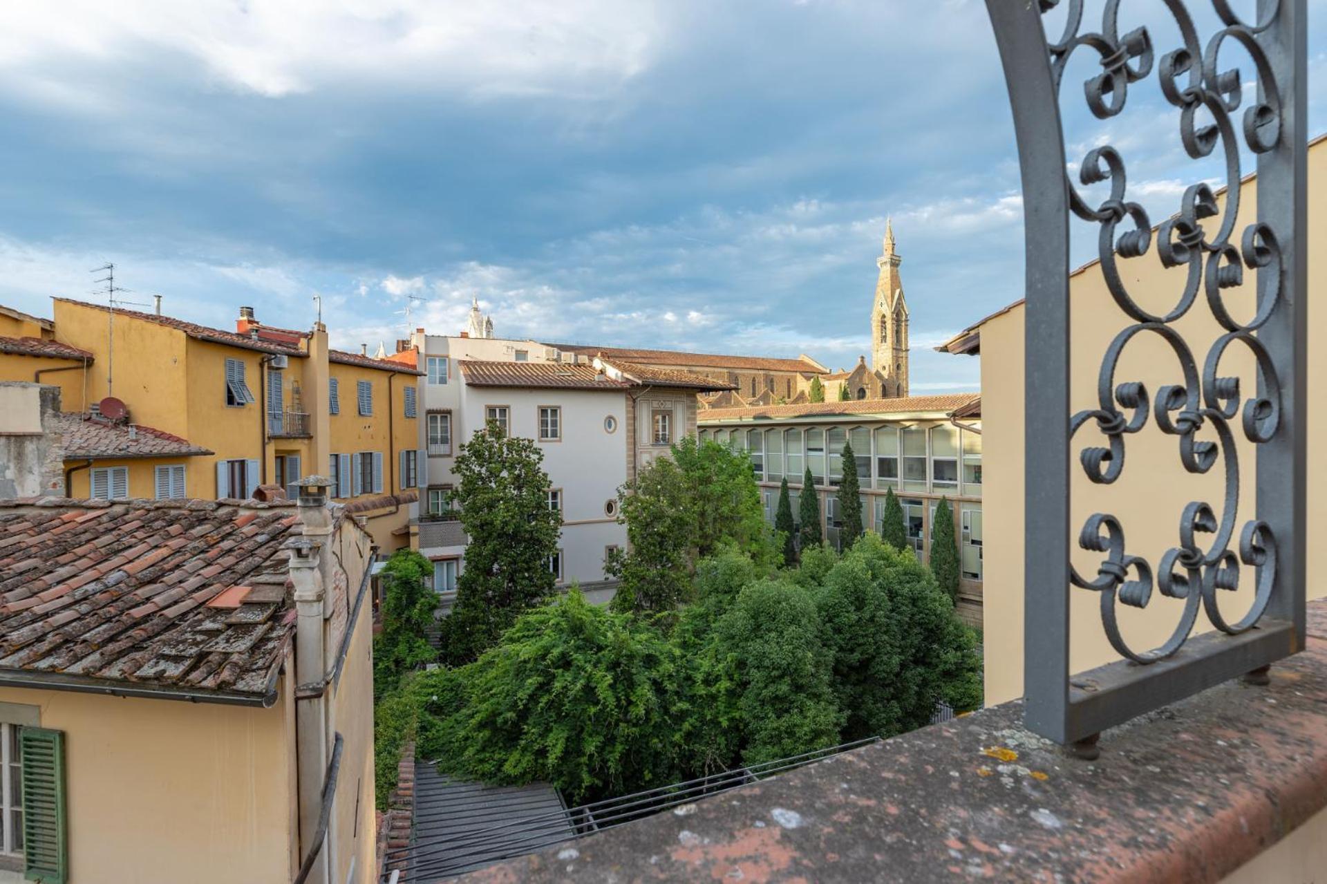Luxury With Big Terrace In Appart hôtel Florence