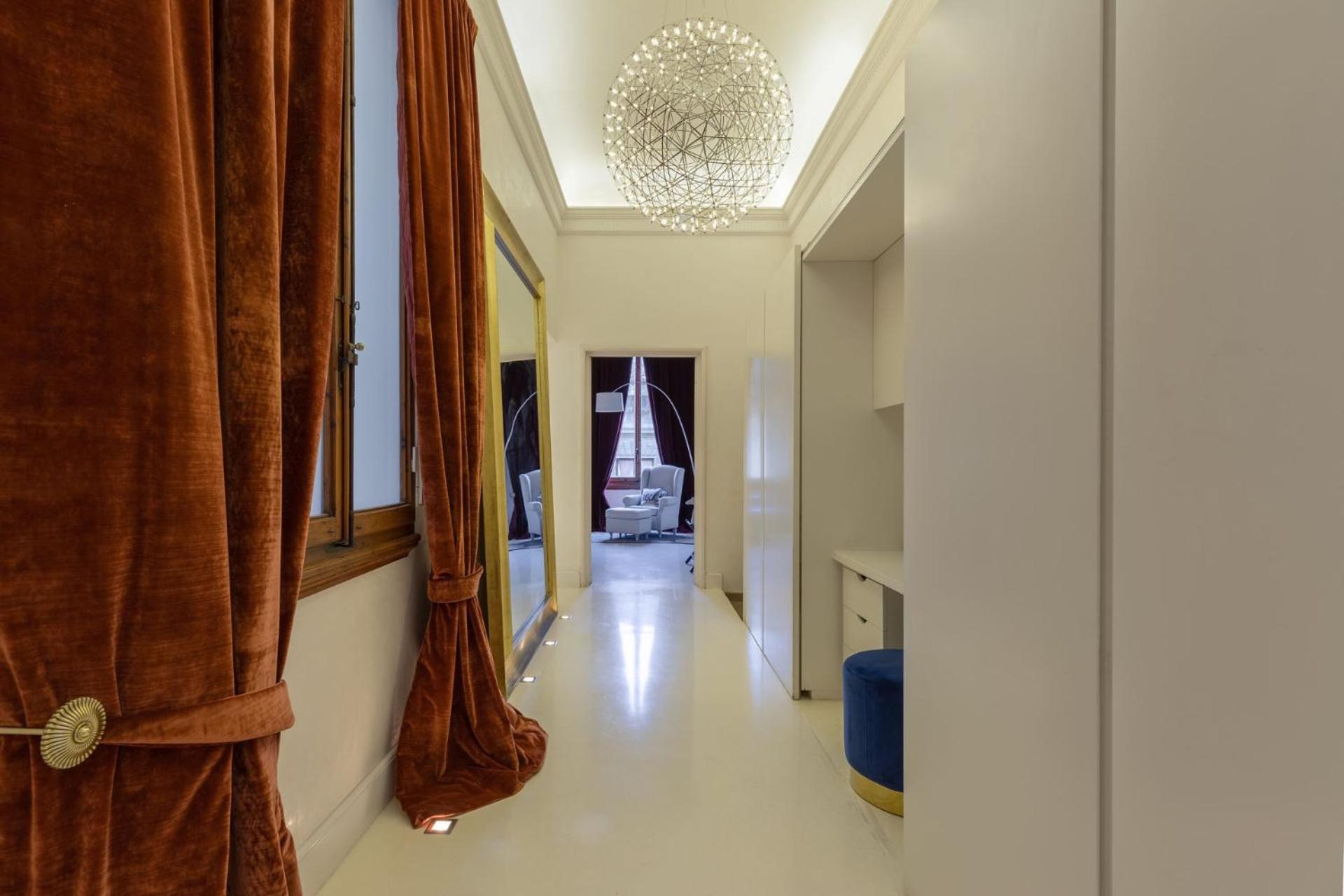 Luxury With Big Terrace In Appart hôtel