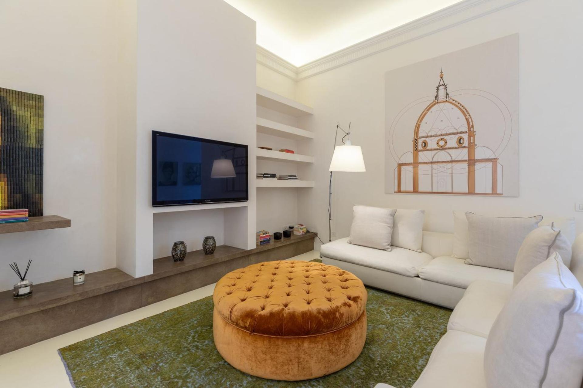 Luxury With Big Terrace In Appart hôtel Florence