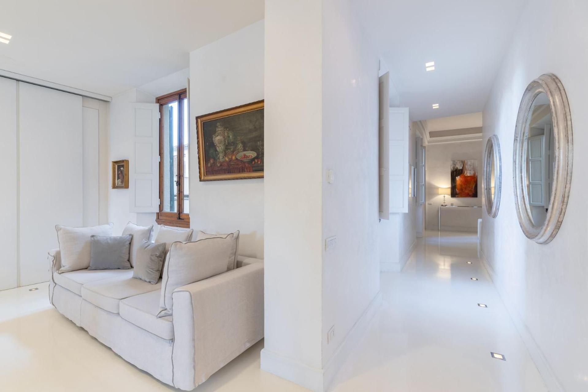 Appart hôtel Luxury With Big Terrace In *