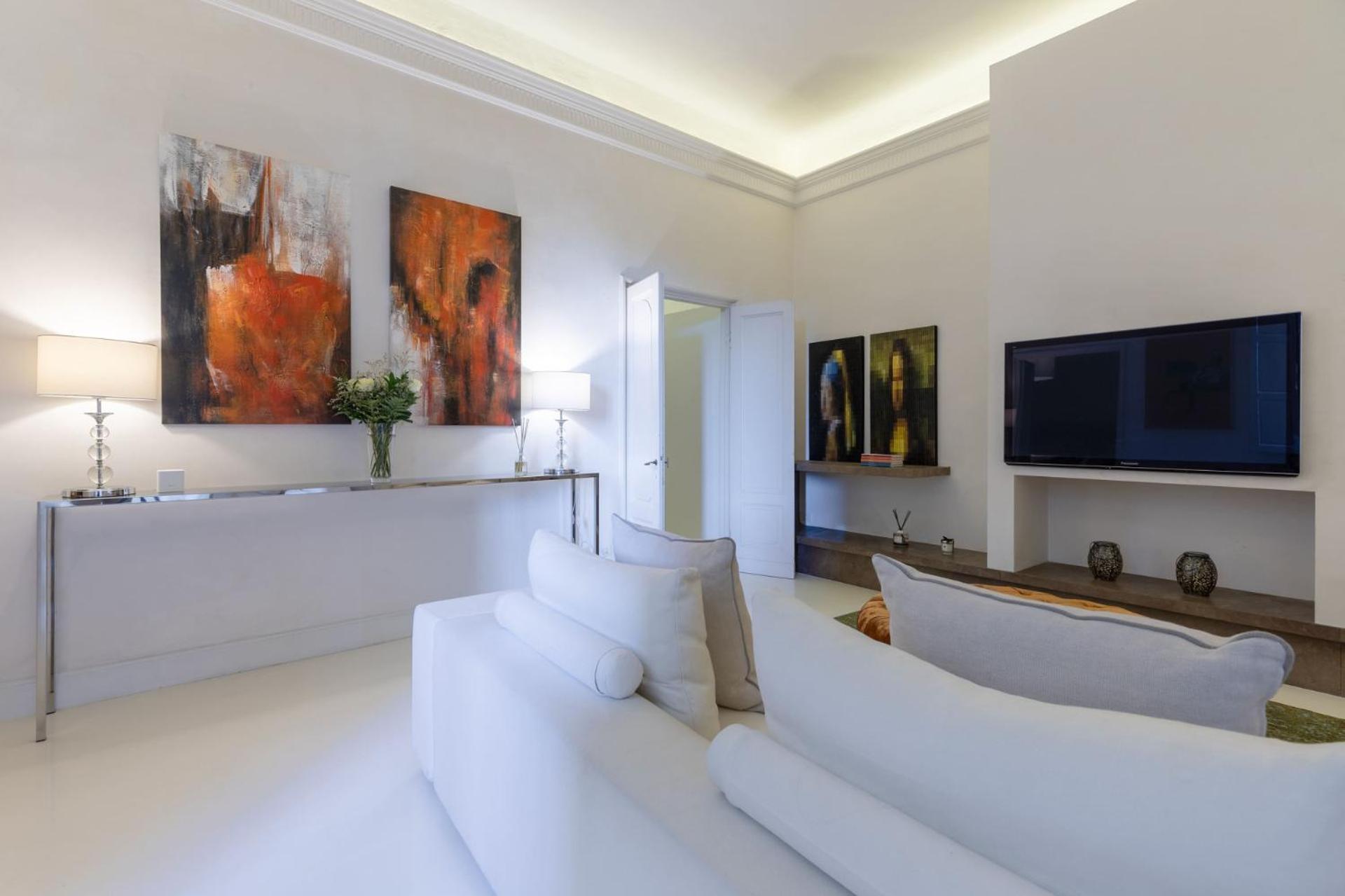 Luxury With Big Terrace In Appart hôtel Florence
