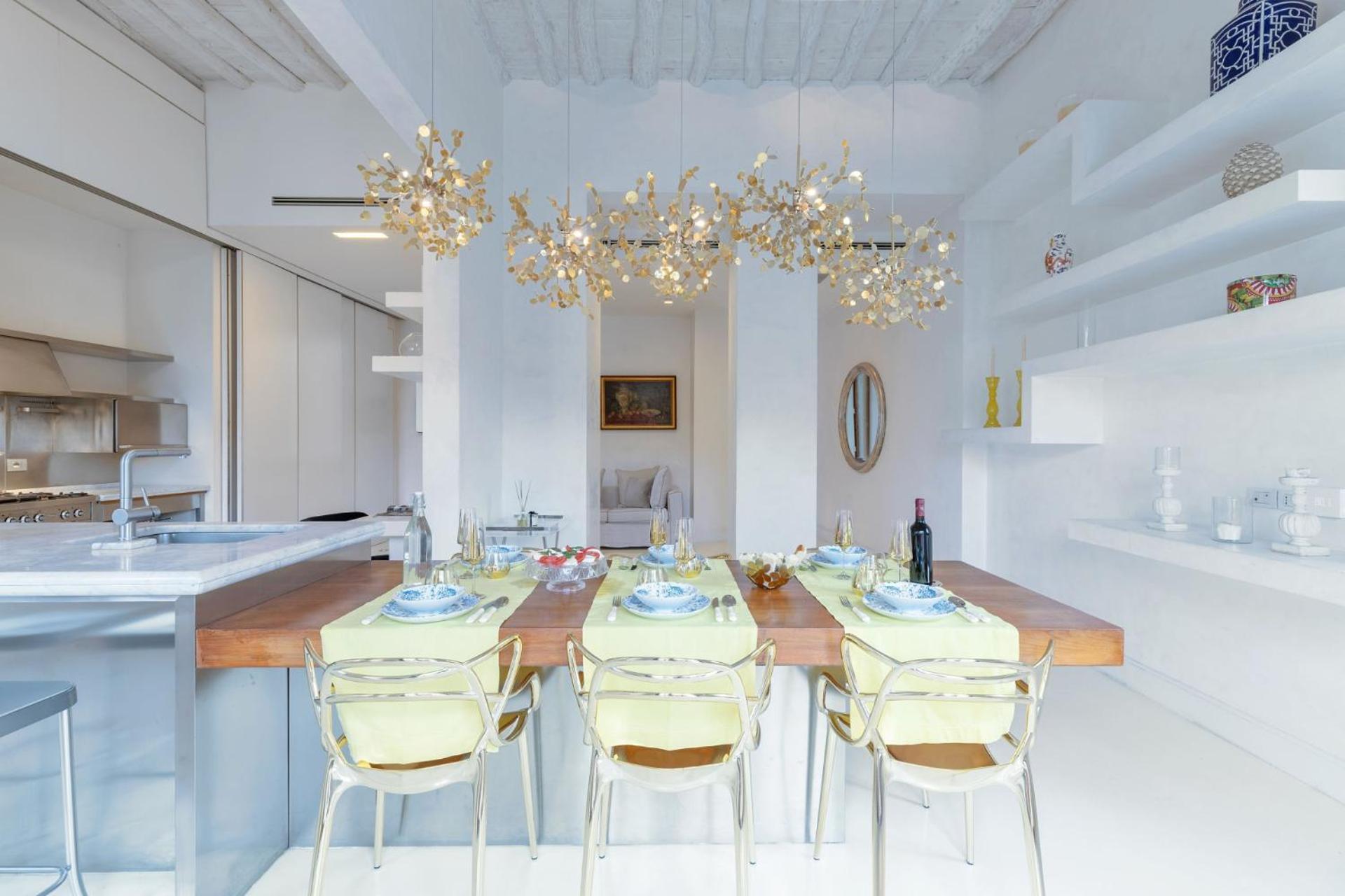 Luxury With Big Terrace In Appart hôtel *