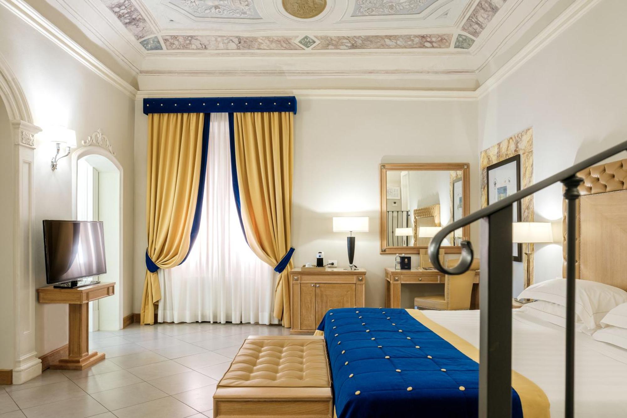 Hotell Tolomei &