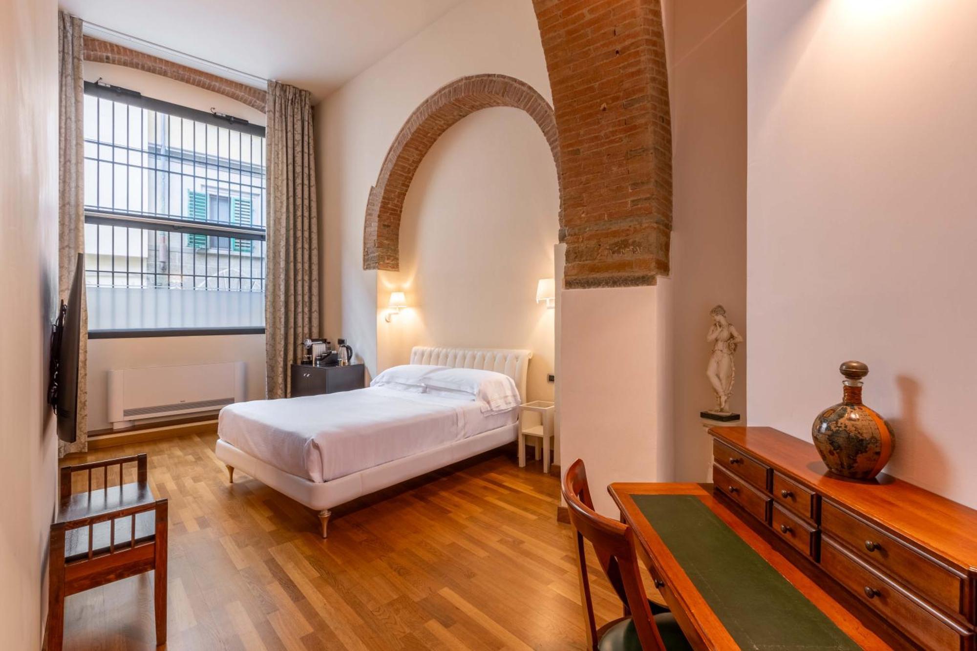 Relais Dimora Storica Hotel 4*