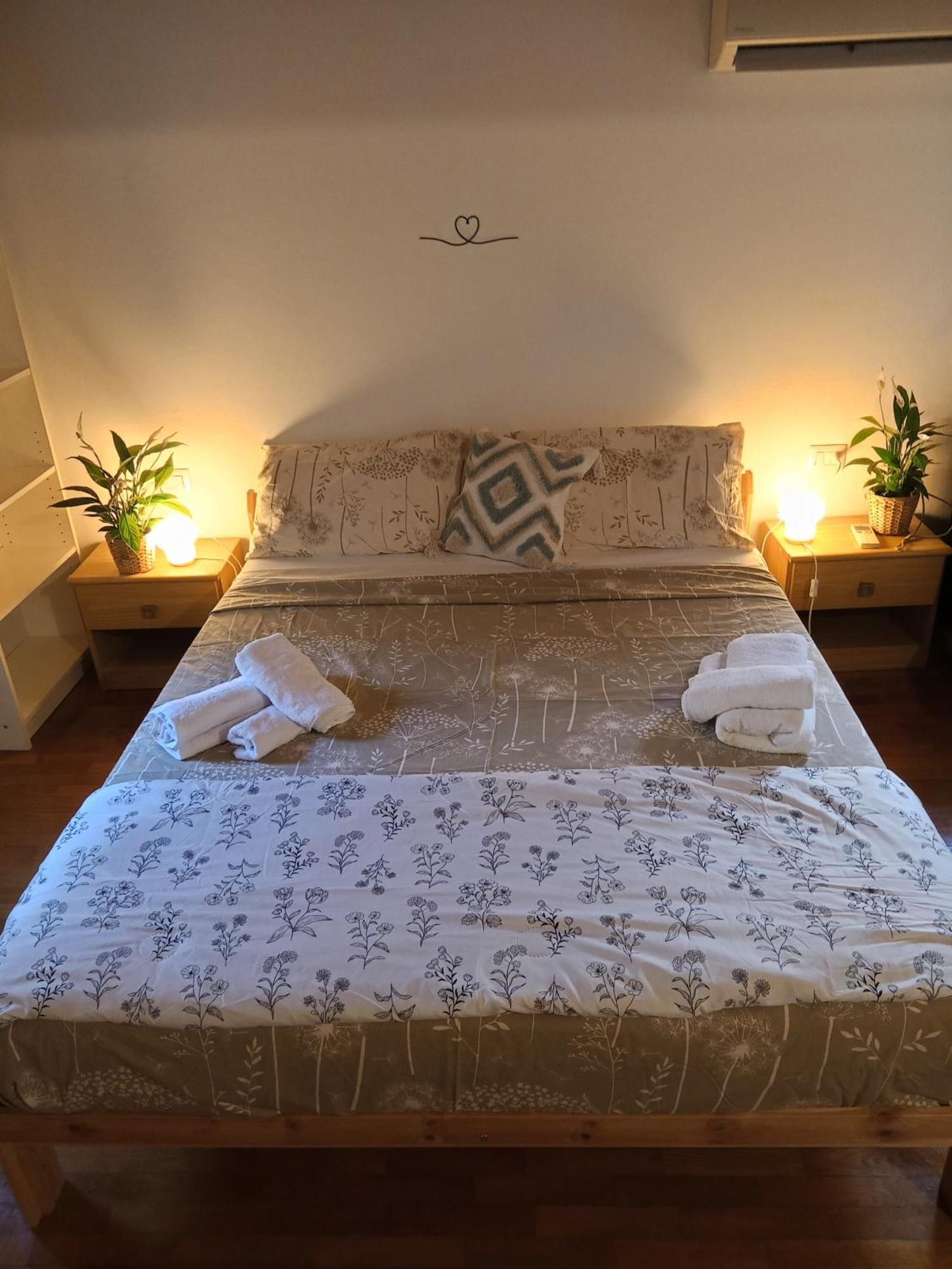 Casa Romantica Vicino Al Centro Di Apartamento Florença