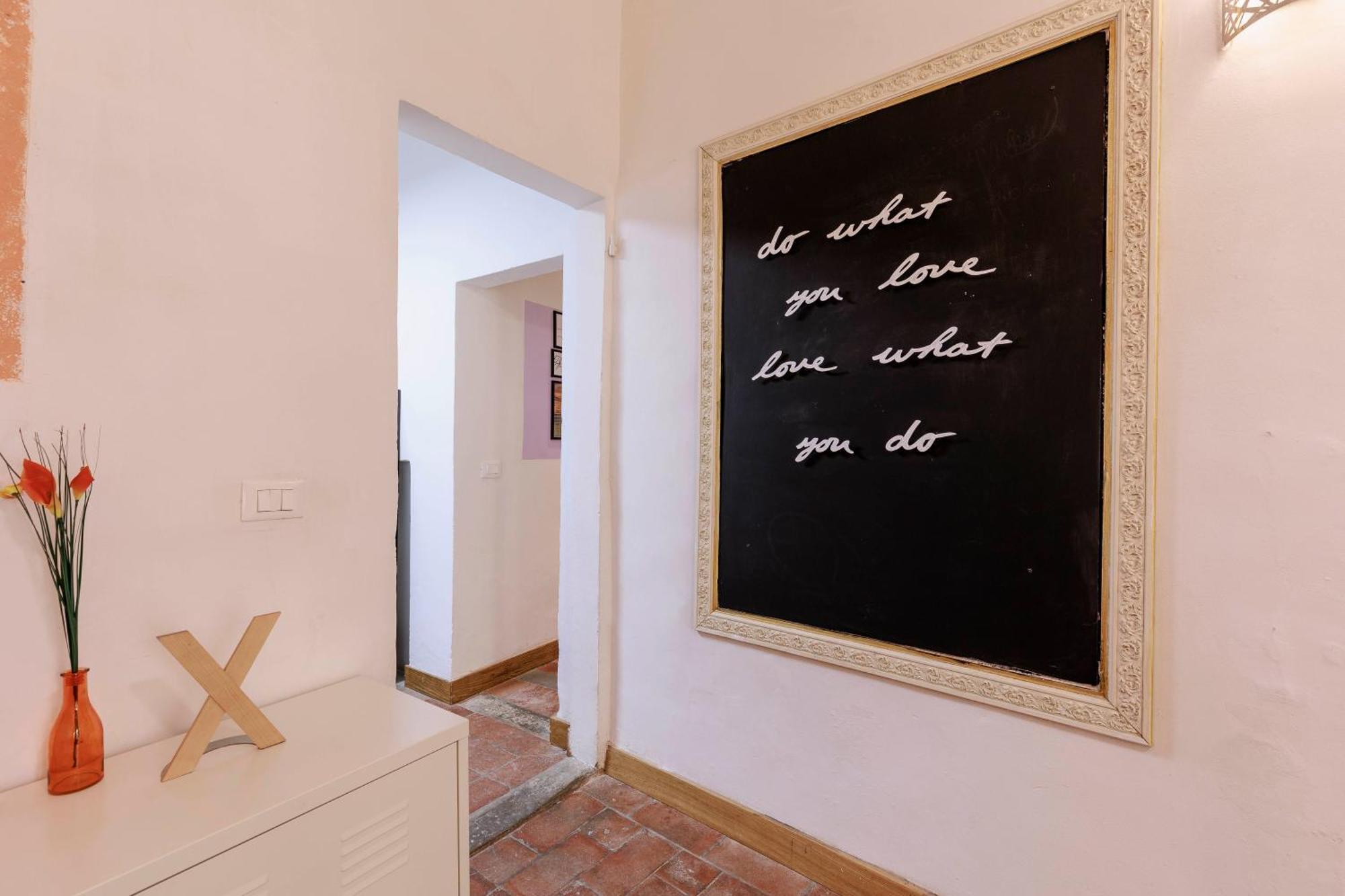 Cozy House In Pepi Street Apartamento