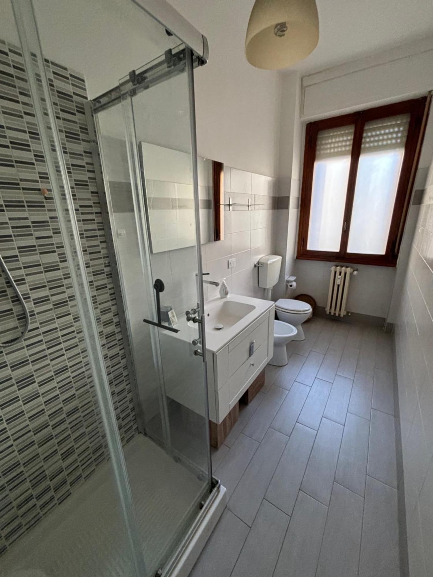 Show Me 2 Bedroom Duomo & Airport Tram Leilighet Firenze