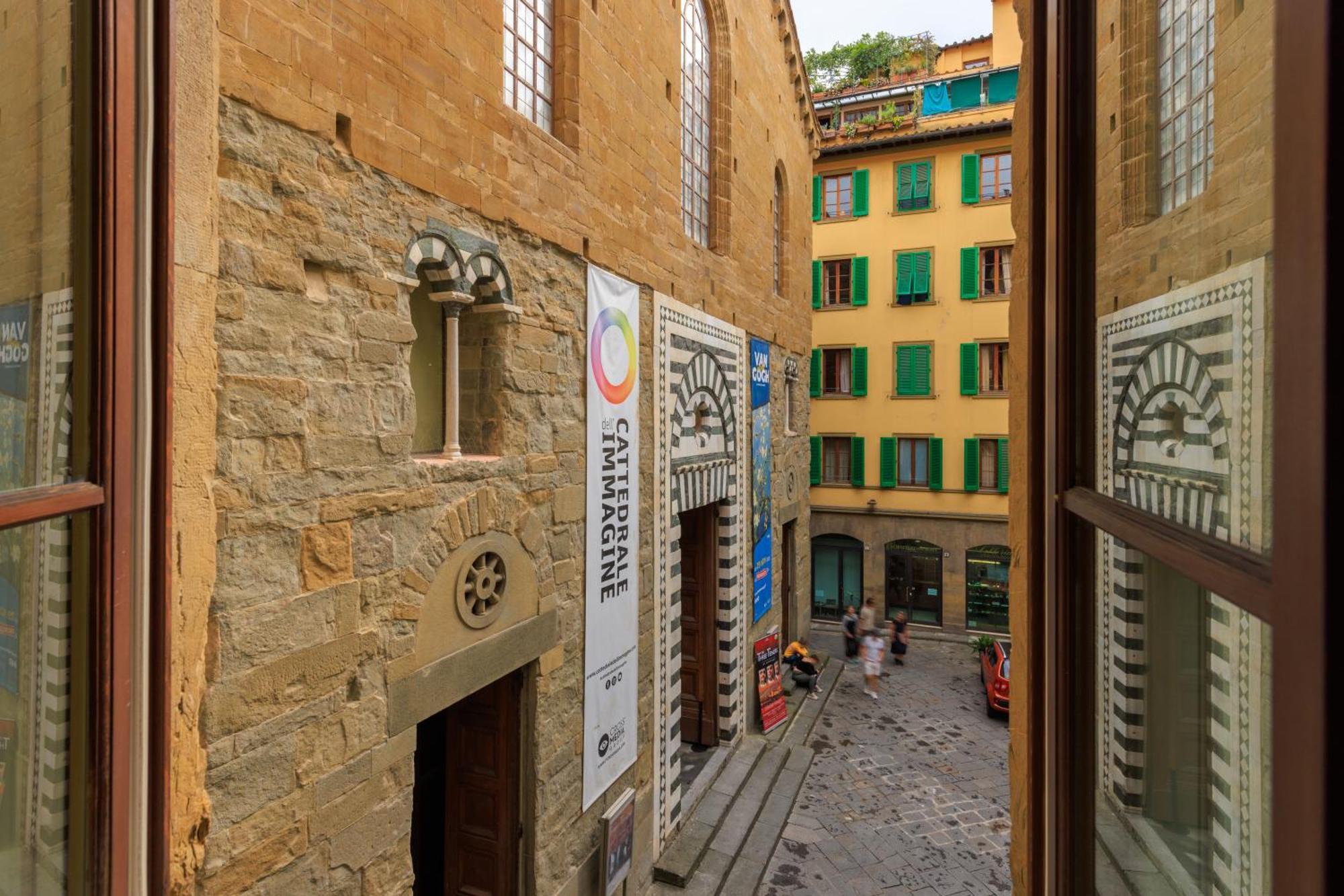 A 200m Uffizi - 90m Ponte Vecchio * Firenze