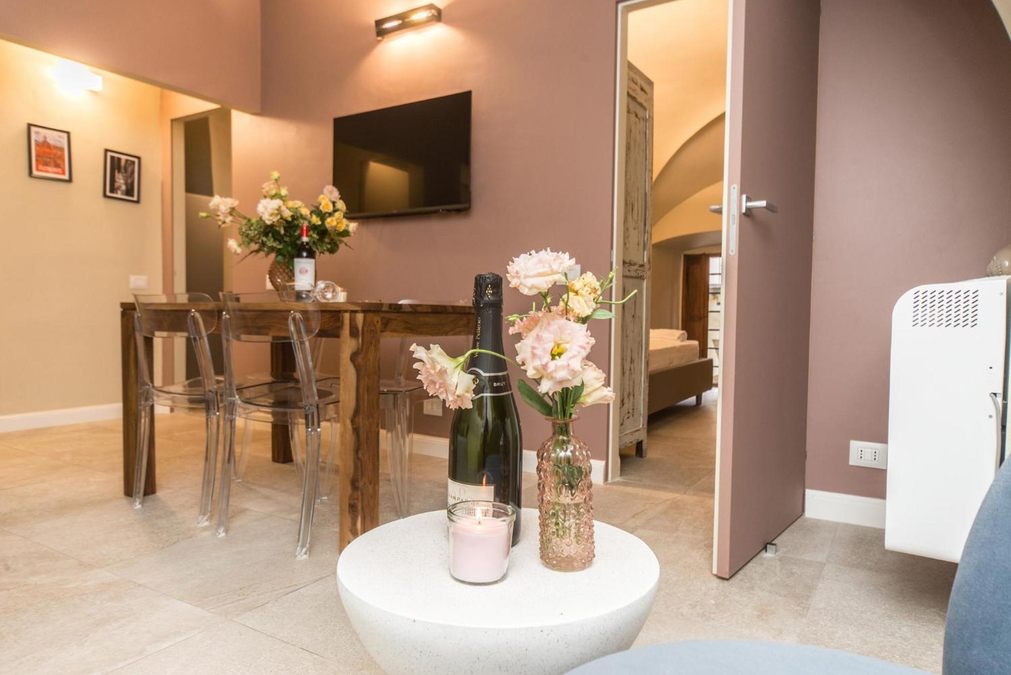Unyca - Palazzo Muriccioli Apartment