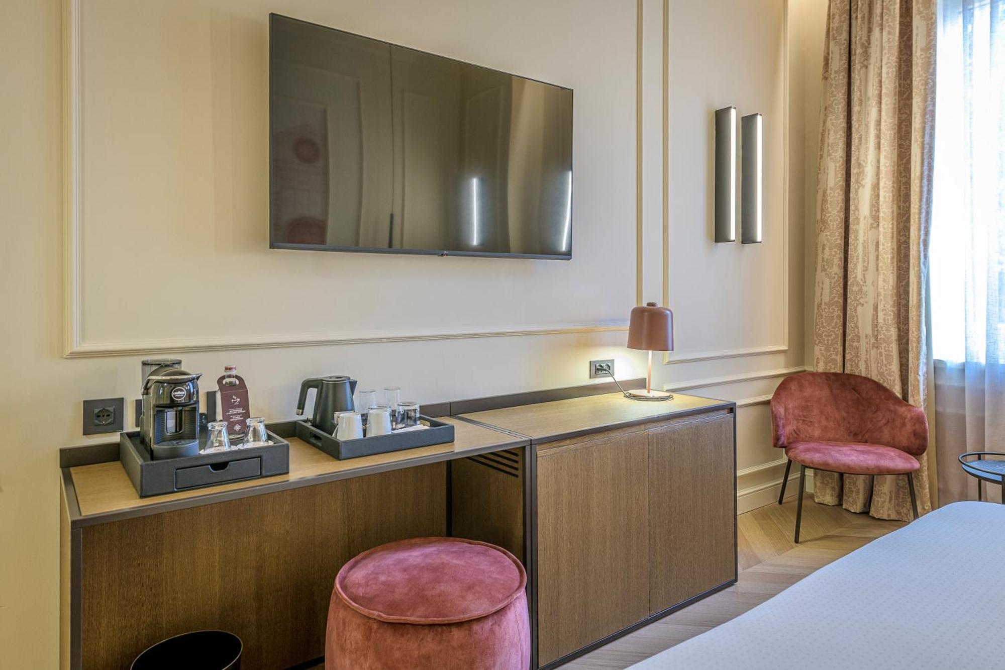 Palazzo Montebello 4* Florence