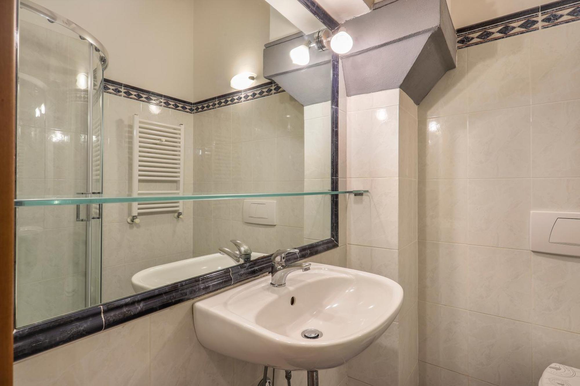 Ground Floor * Firenze