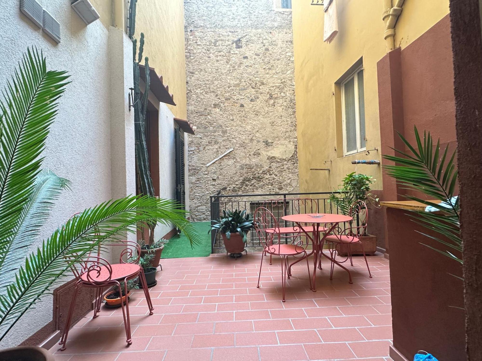 Stylish & Cozy In The Heart Of * Florence