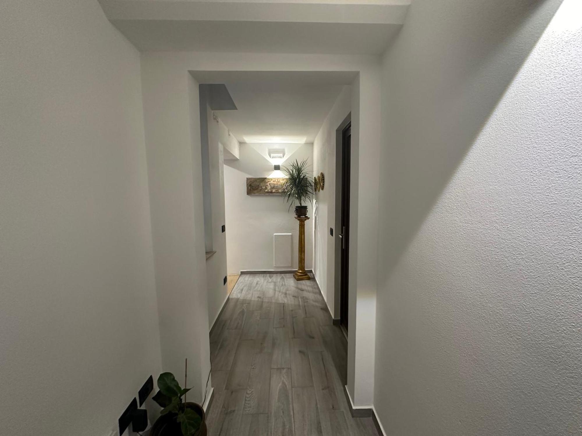 Apartment Stylish & Cozy In The Heart Of