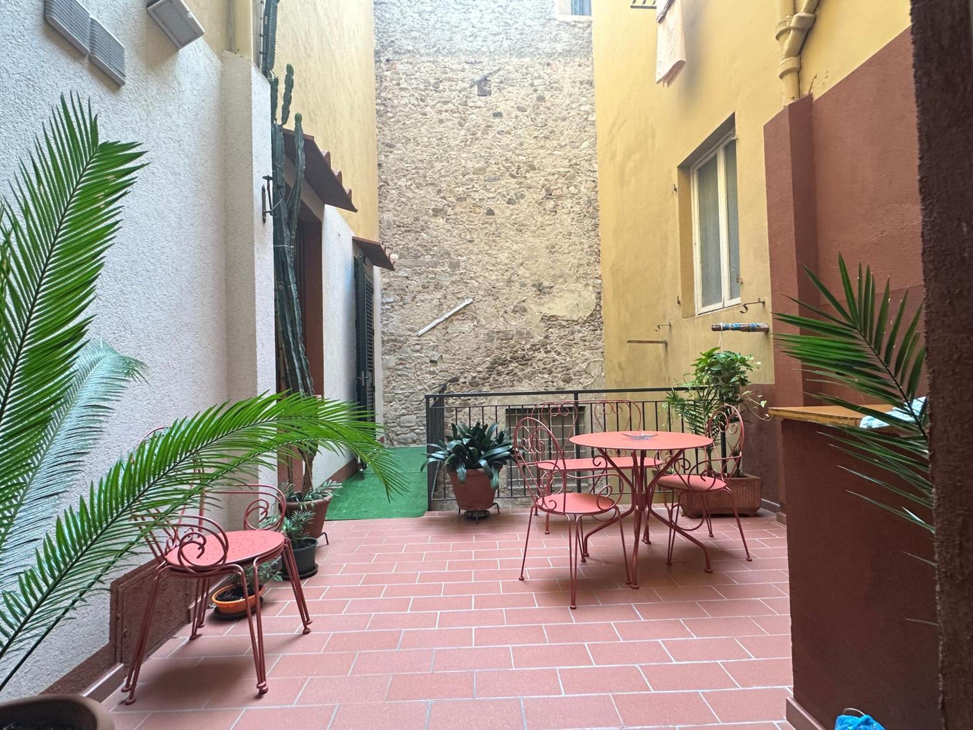 Stylish & Cozy In The Heart Of Apartment Florence
