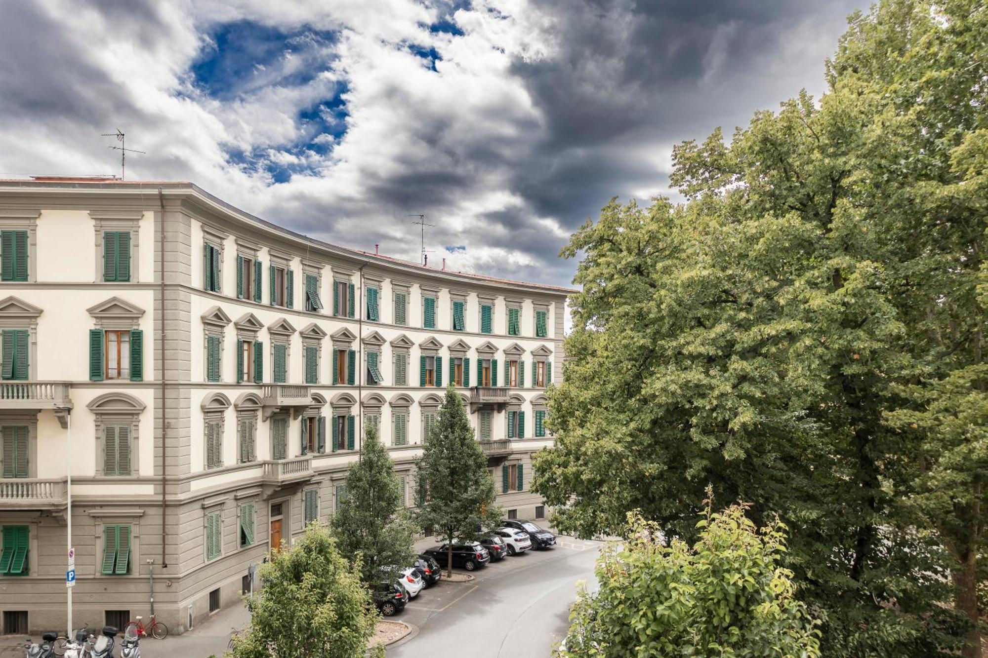 Appartamento Leopoldo Cozy Loft - Tram, Air C, Netflix *