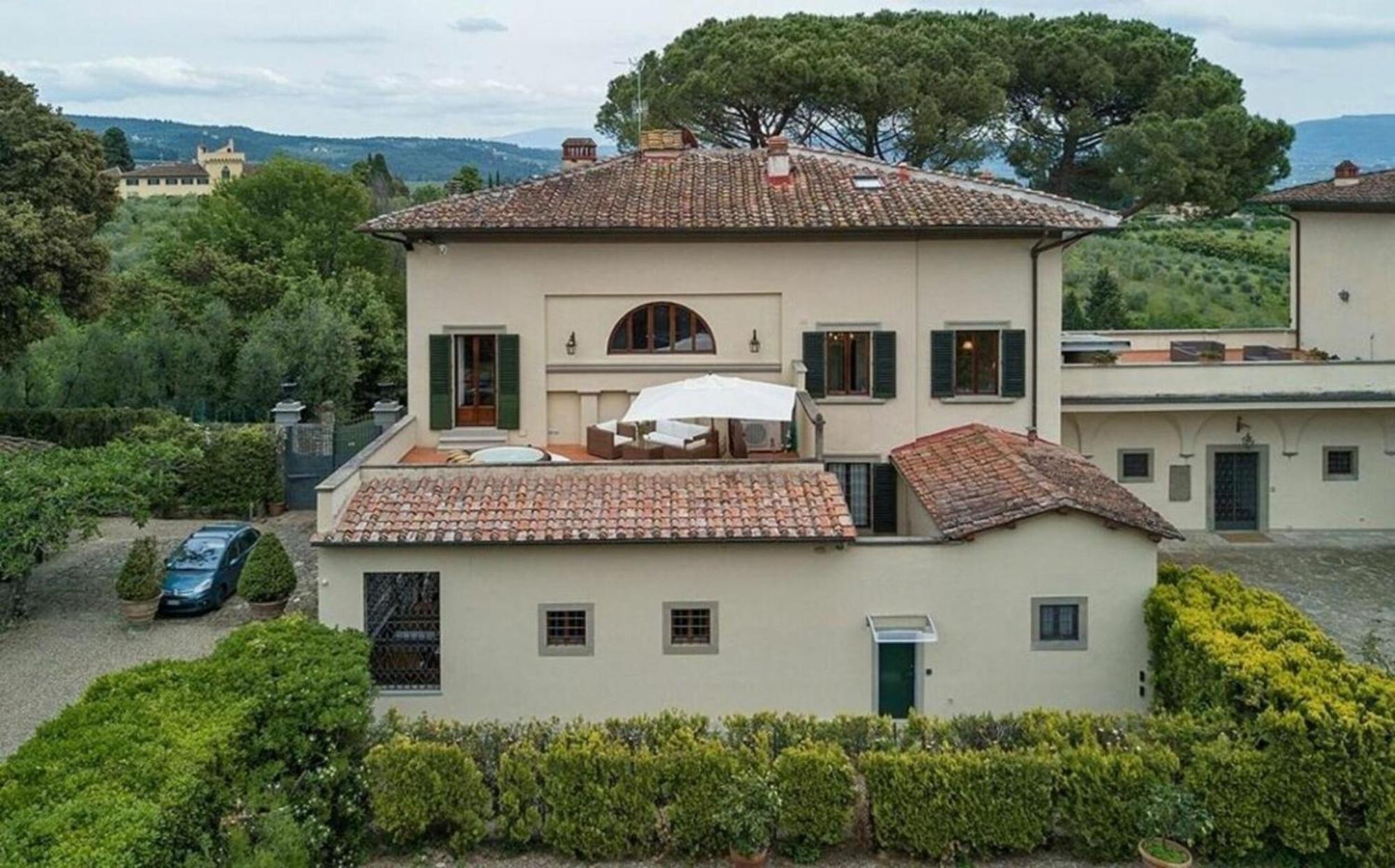 Dante Villa Florence