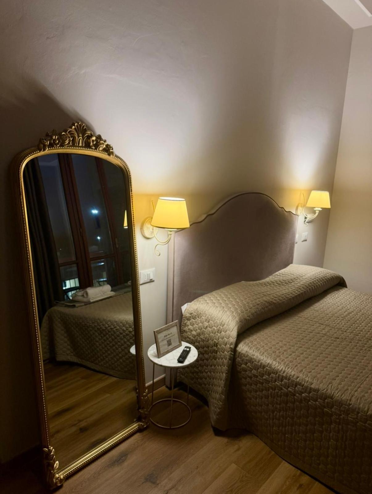 La Boutique By Rjgal Bed & Breakfast Firenze